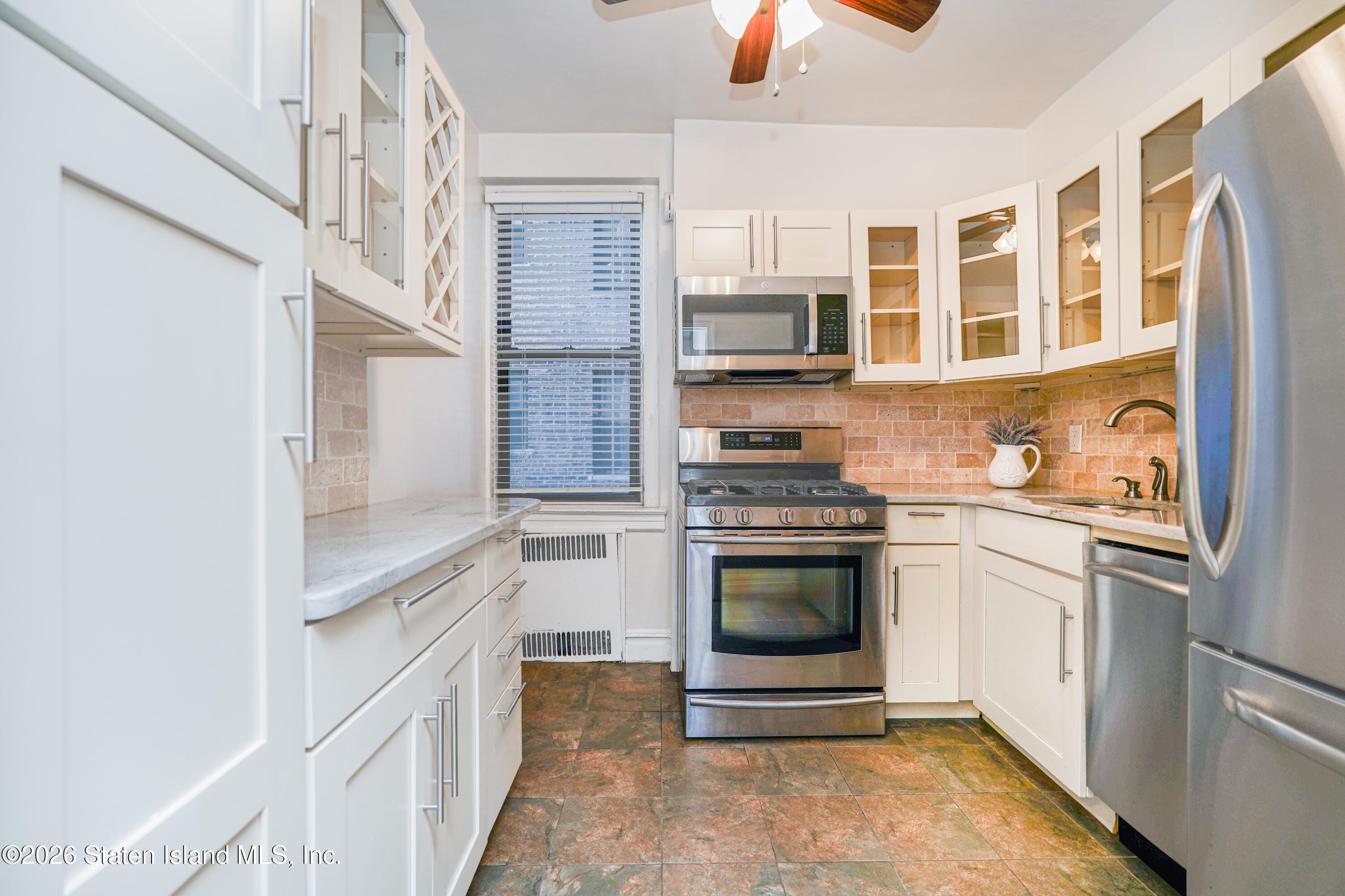 200 Hart Boulevard 1h, Staten Island, NY, 10301 image 18