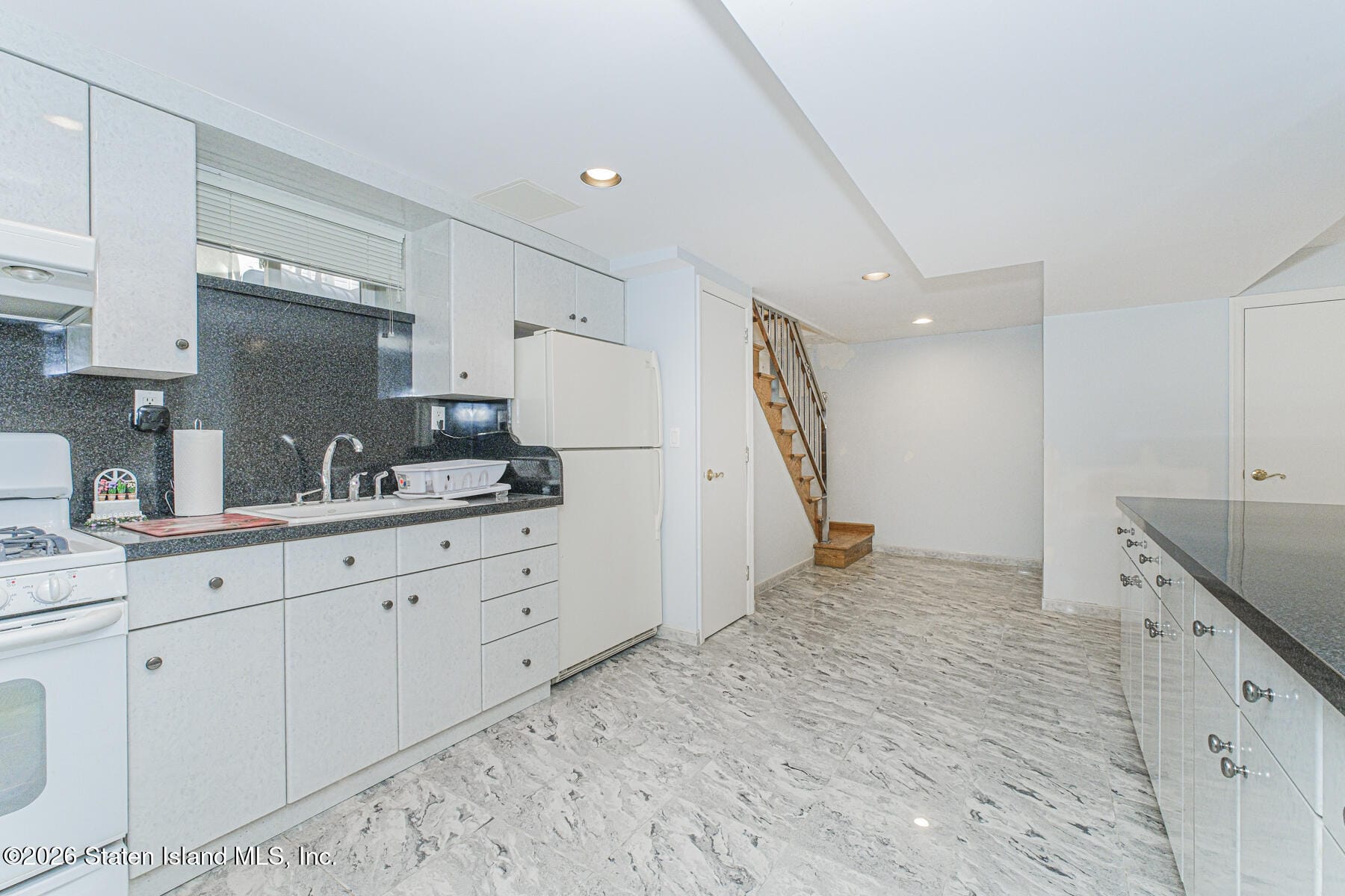 1355 Arden Avenue, Staten Island, NY, 10312 image 29