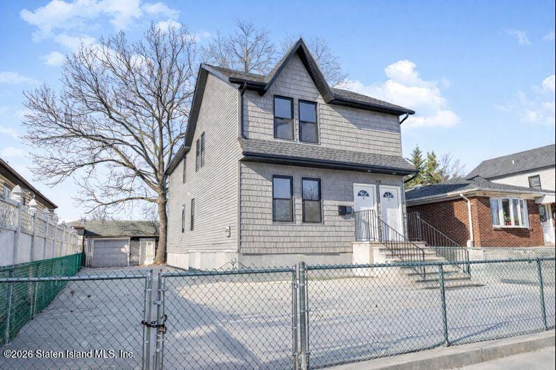 170 Maple Parkway Image 3