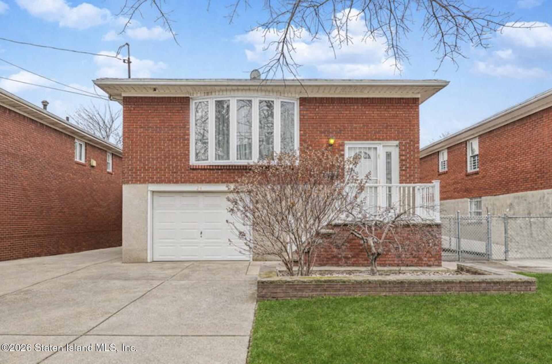 24 Frederick Street, Staten Island, NY, 10314