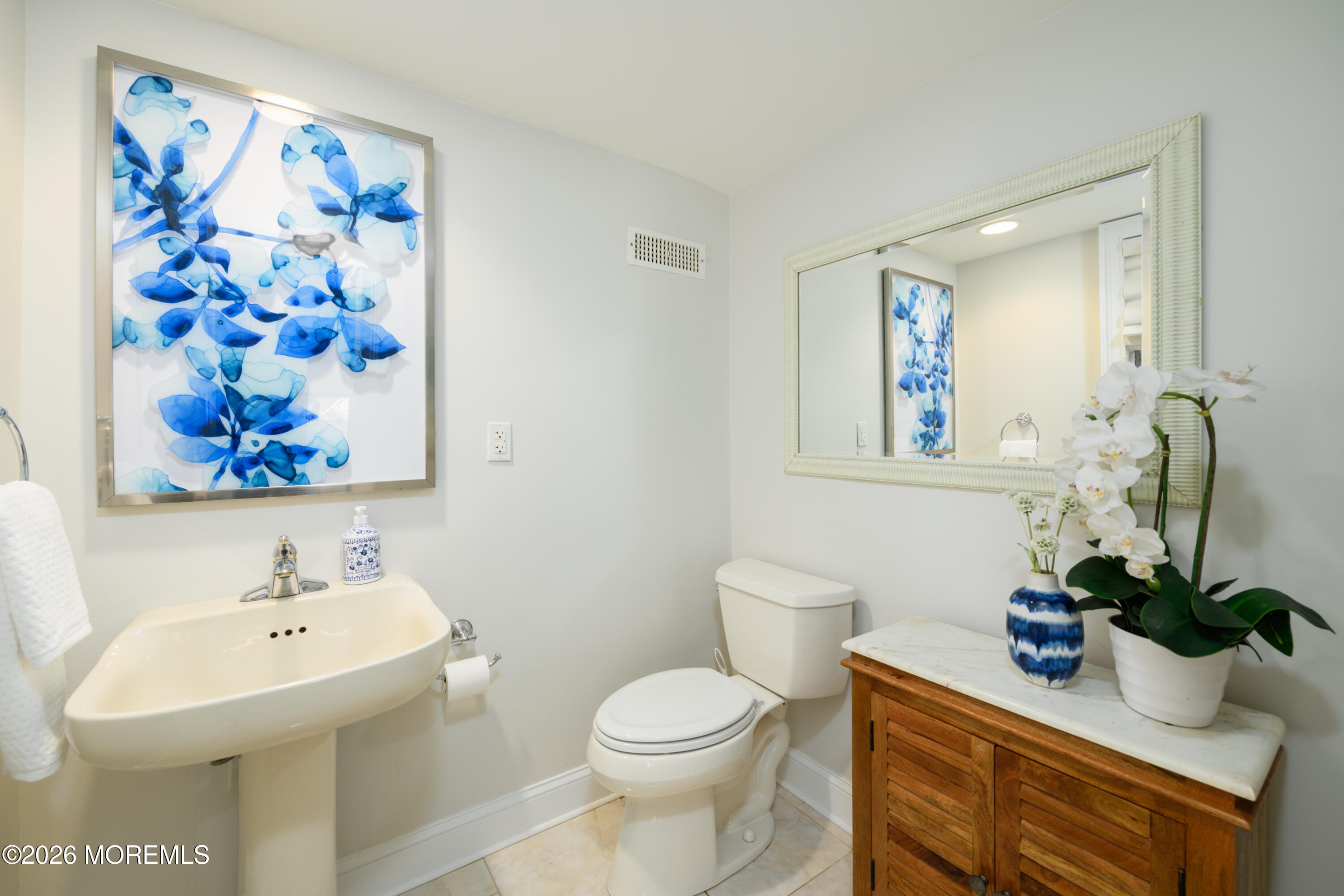 1 E Point Road, Lincroft, NJ, 07738 image 22