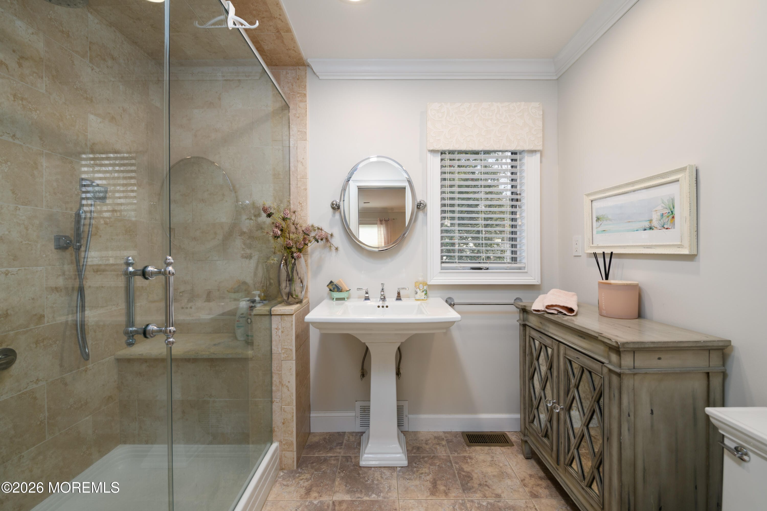 1 E Point Road, Lincroft, NJ, 07738 image 25