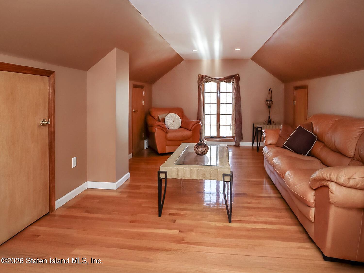 39 Hasbrouck Road, Staten Island, NY, 10304 image 38