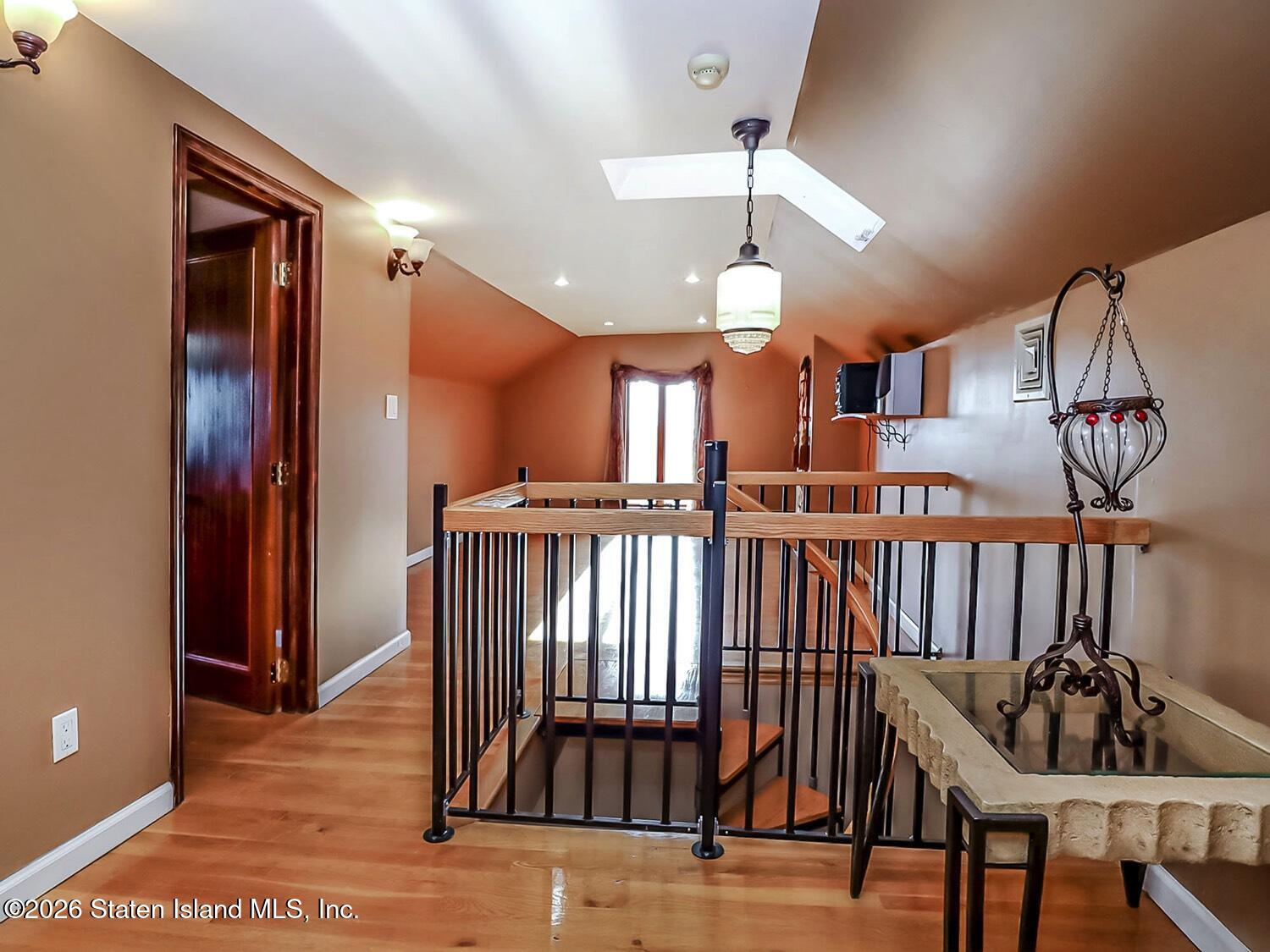 39 Hasbrouck Road, Staten Island, NY, 10304 image 36