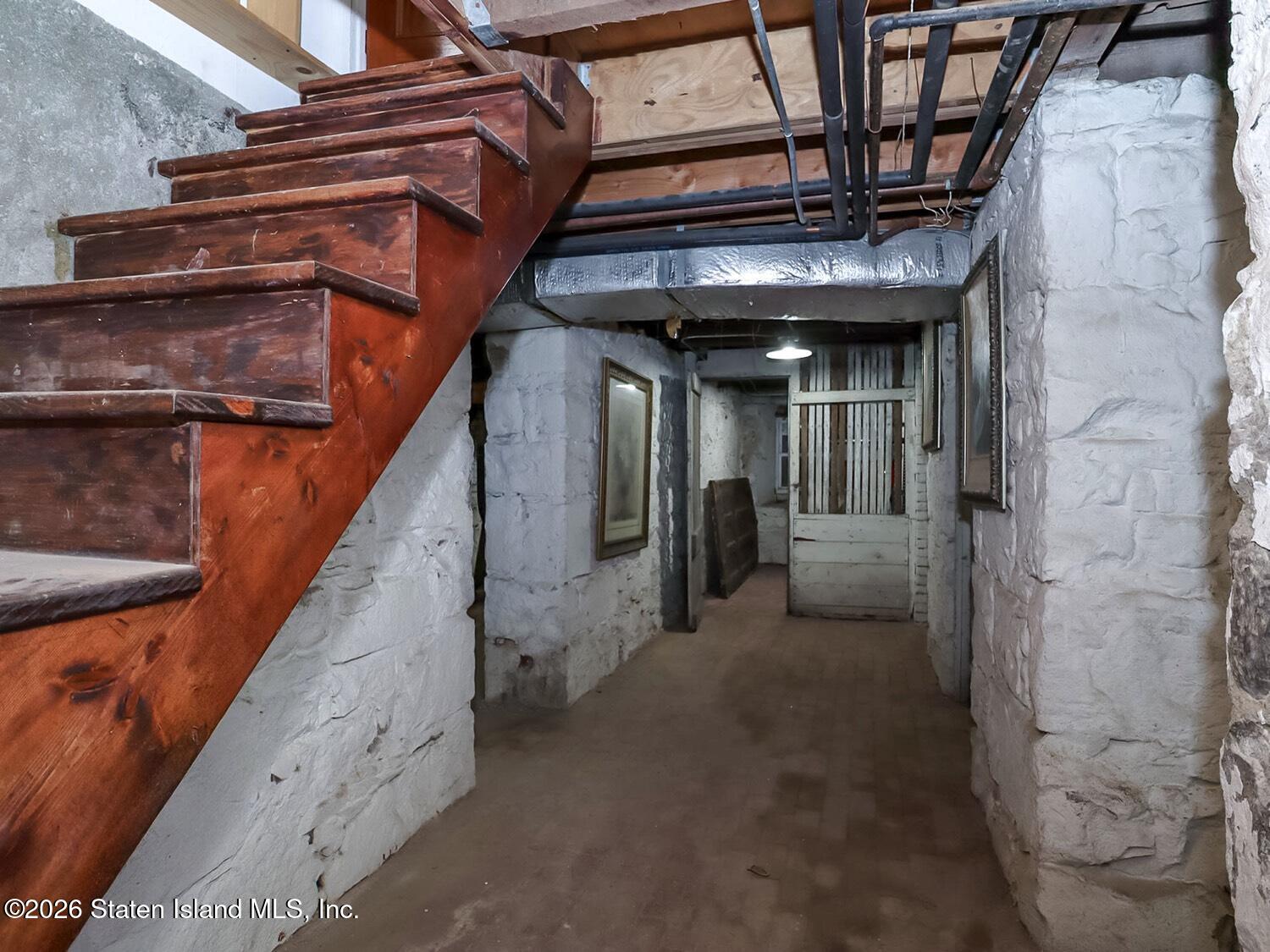 39 Hasbrouck Road, Staten Island, NY, 10304 image 40