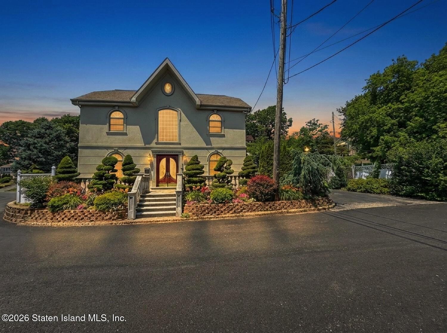 39 Hasbrouck Road Image 1