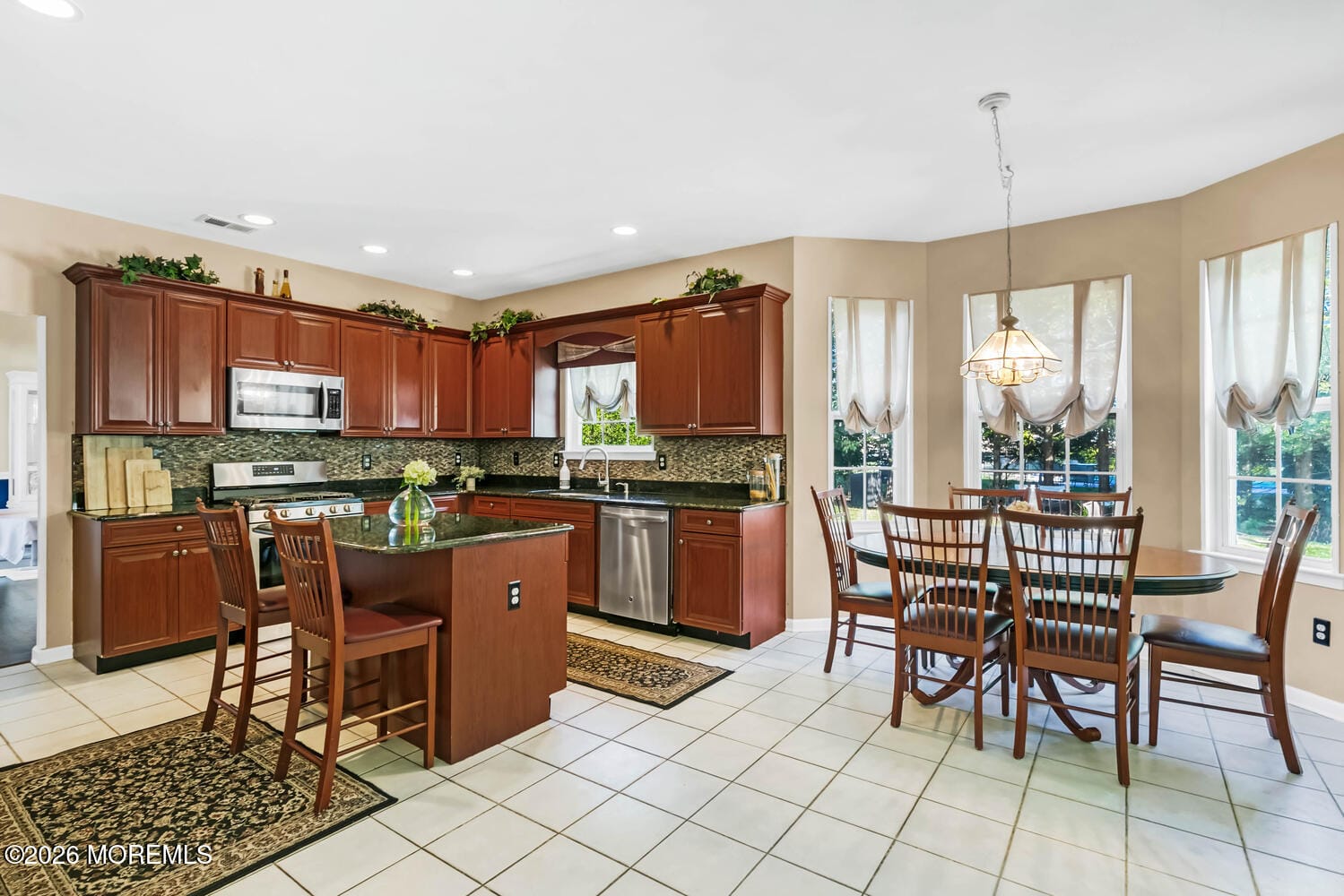 46 Woodview Drive Image 5