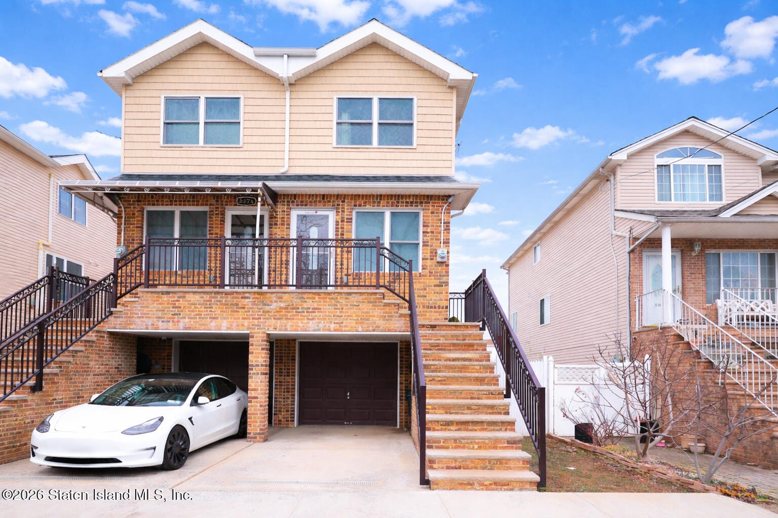 Dongan Hills Below the Boulevard - Robert DeFalco Realty