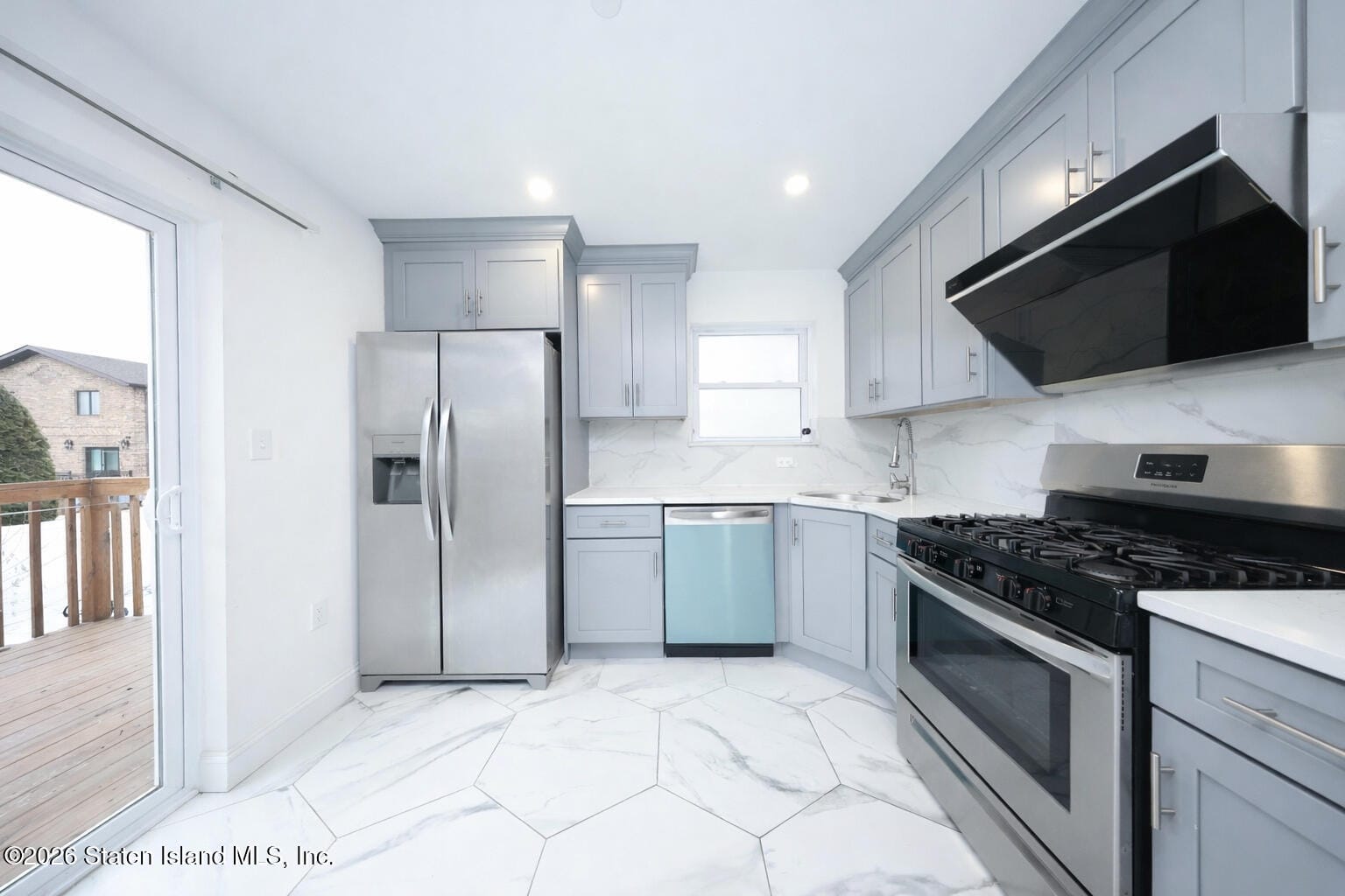 337 Hunter Avenue B, Staten Island, NY, 10306 image 16