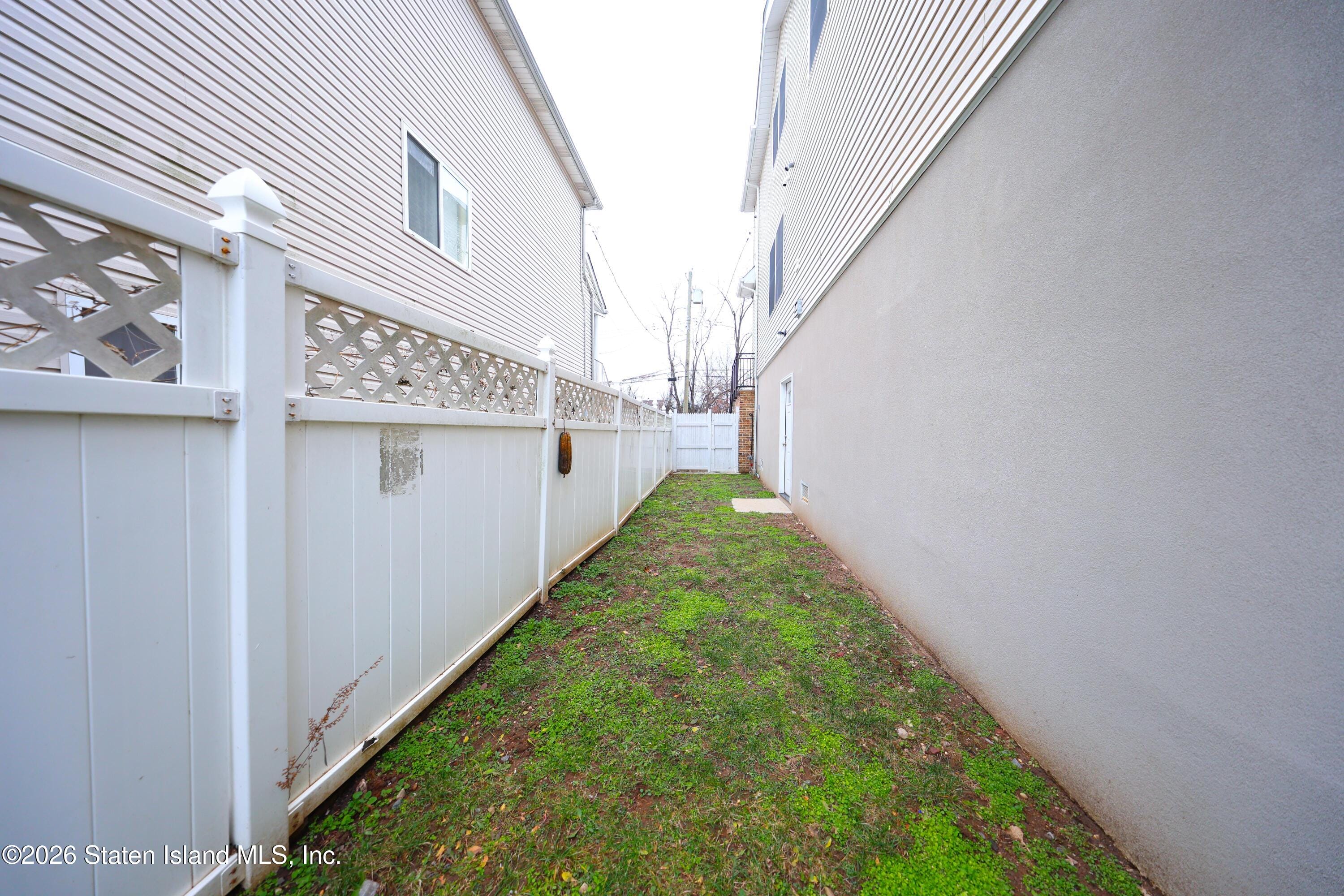 337 Hunter Avenue B, Staten Island, NY, 10306 image 22