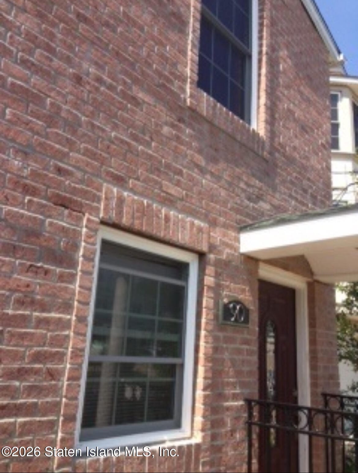 90 Mapleton Avenue Image 2