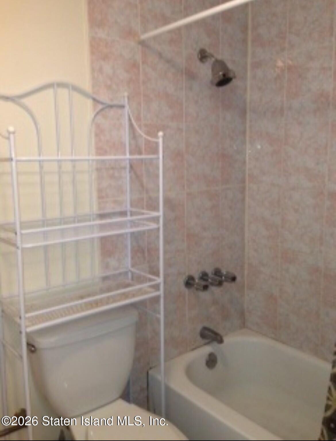 90 Mapleton Avenue, Staten Island, NY, 10305 image 6