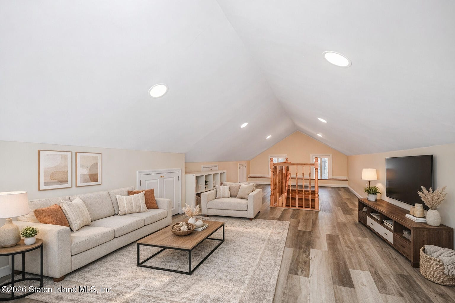 94 Hart Boulevard, Staten Island, NY, 10301 image 45