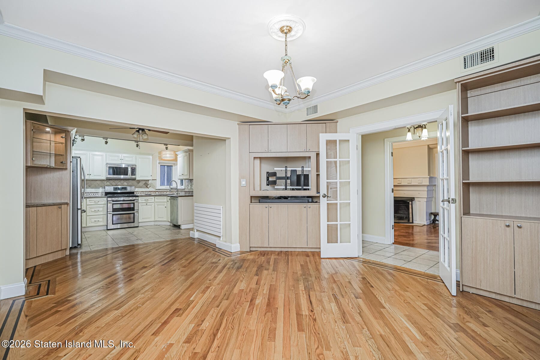 94 Hart Boulevard, Staten Island, NY, 10301 image 20