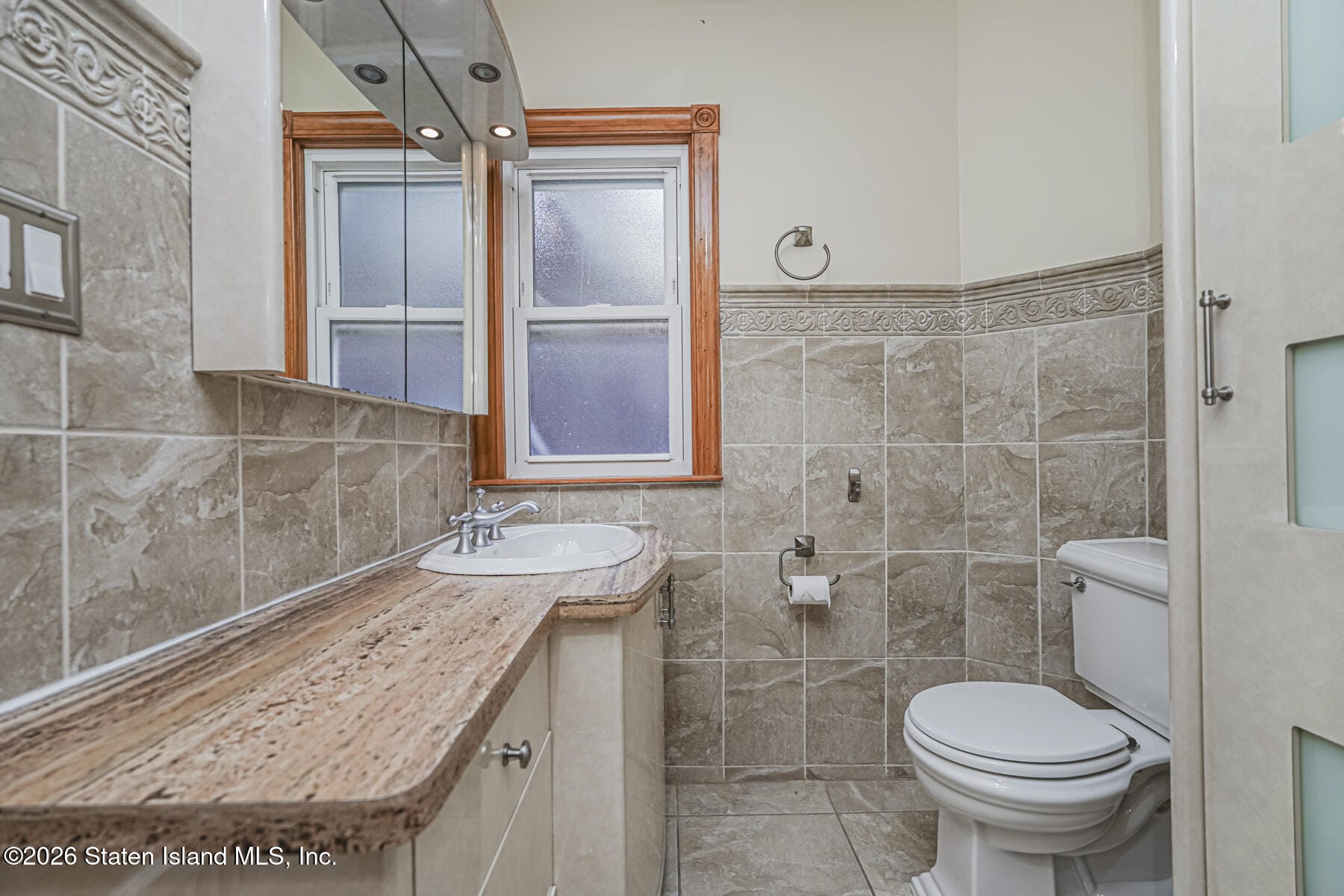 94 Hart Boulevard, Staten Island, NY, 10301 image 43