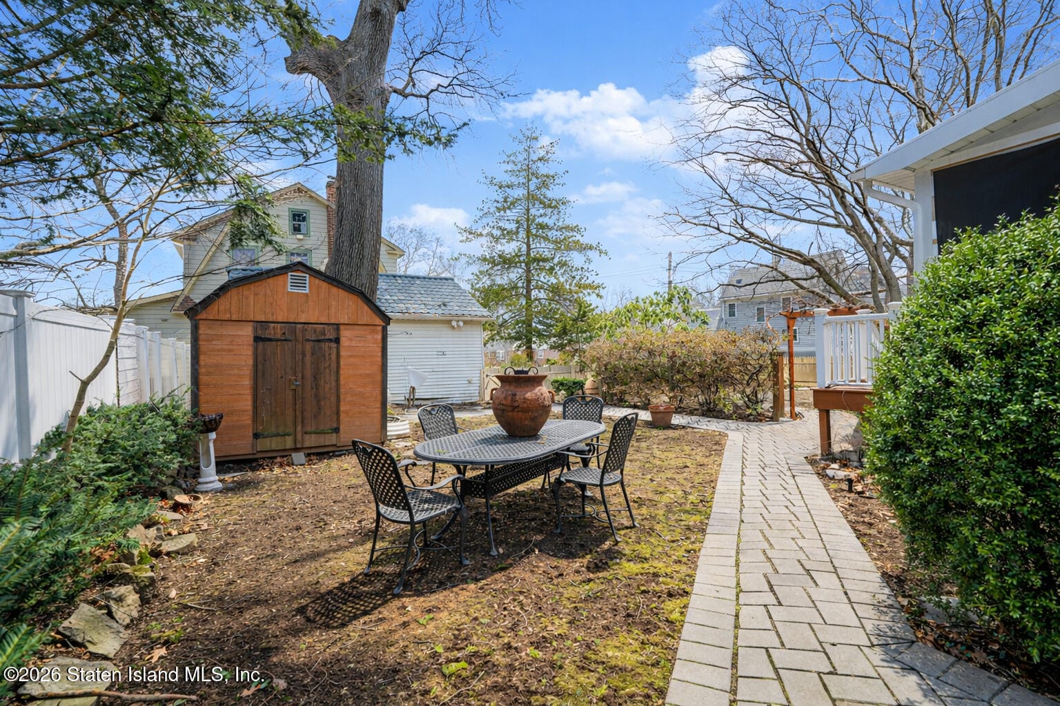 94 Hart Boulevard, Staten Island, NY, 10301 image 8