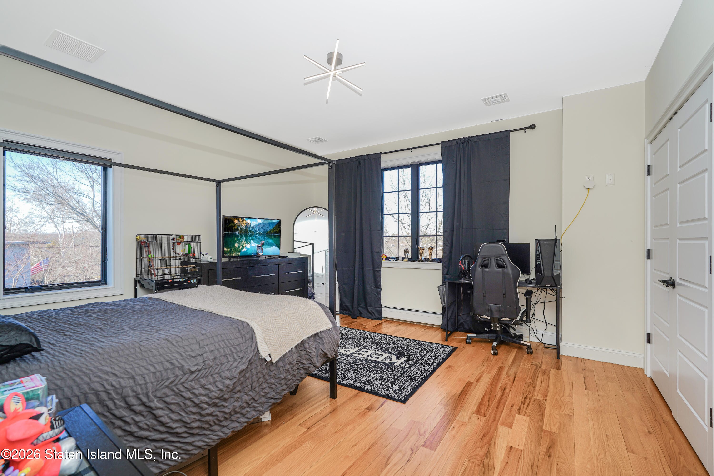 946 Edgegrove Avenue, Staten Island, NY, 10309 image 38