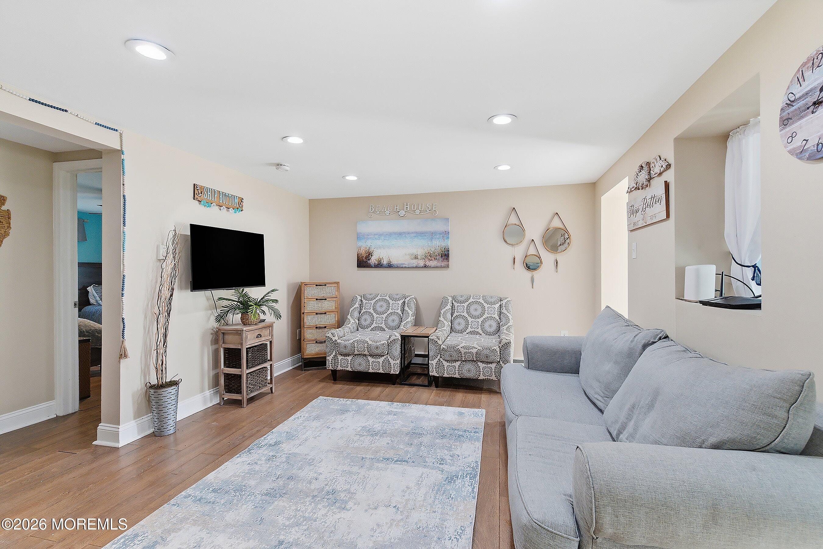 111 W 18th Street 2 Image 4