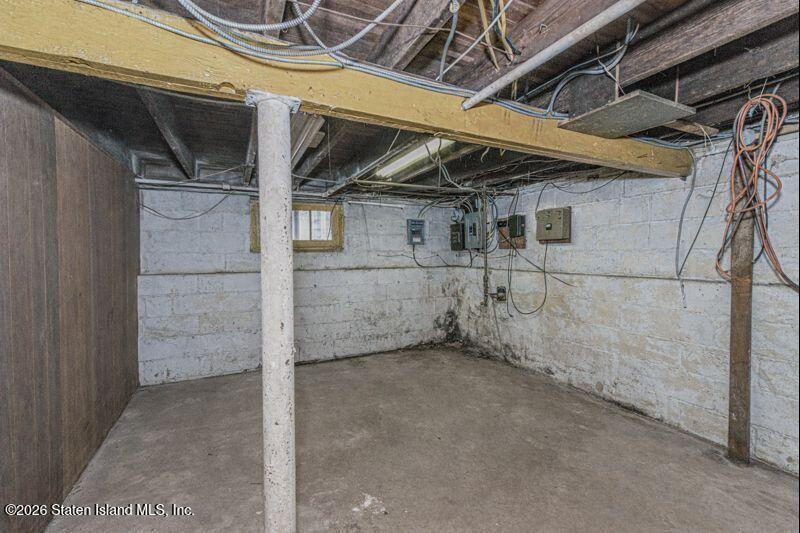 261 Brehaut Avenue, Staten Island, NY, 10307 image 24