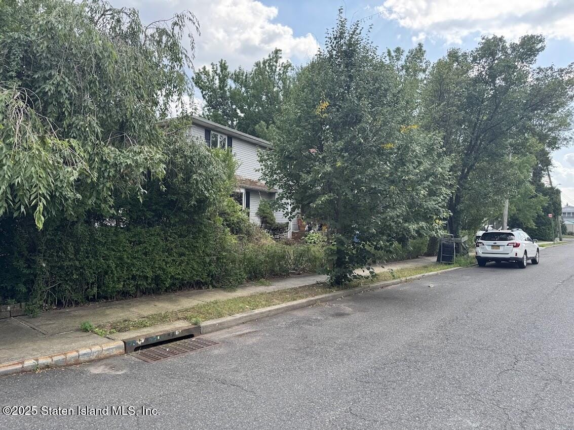 104 Sneden Avenue Image 3