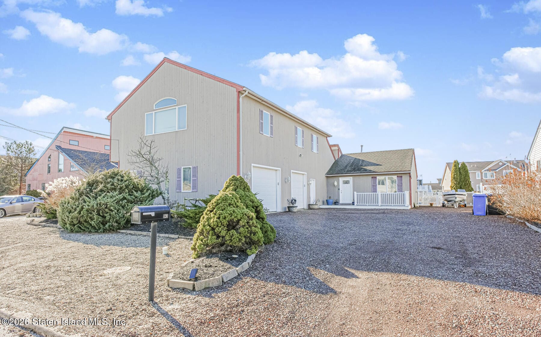 943 Jennifer Lane Image 2