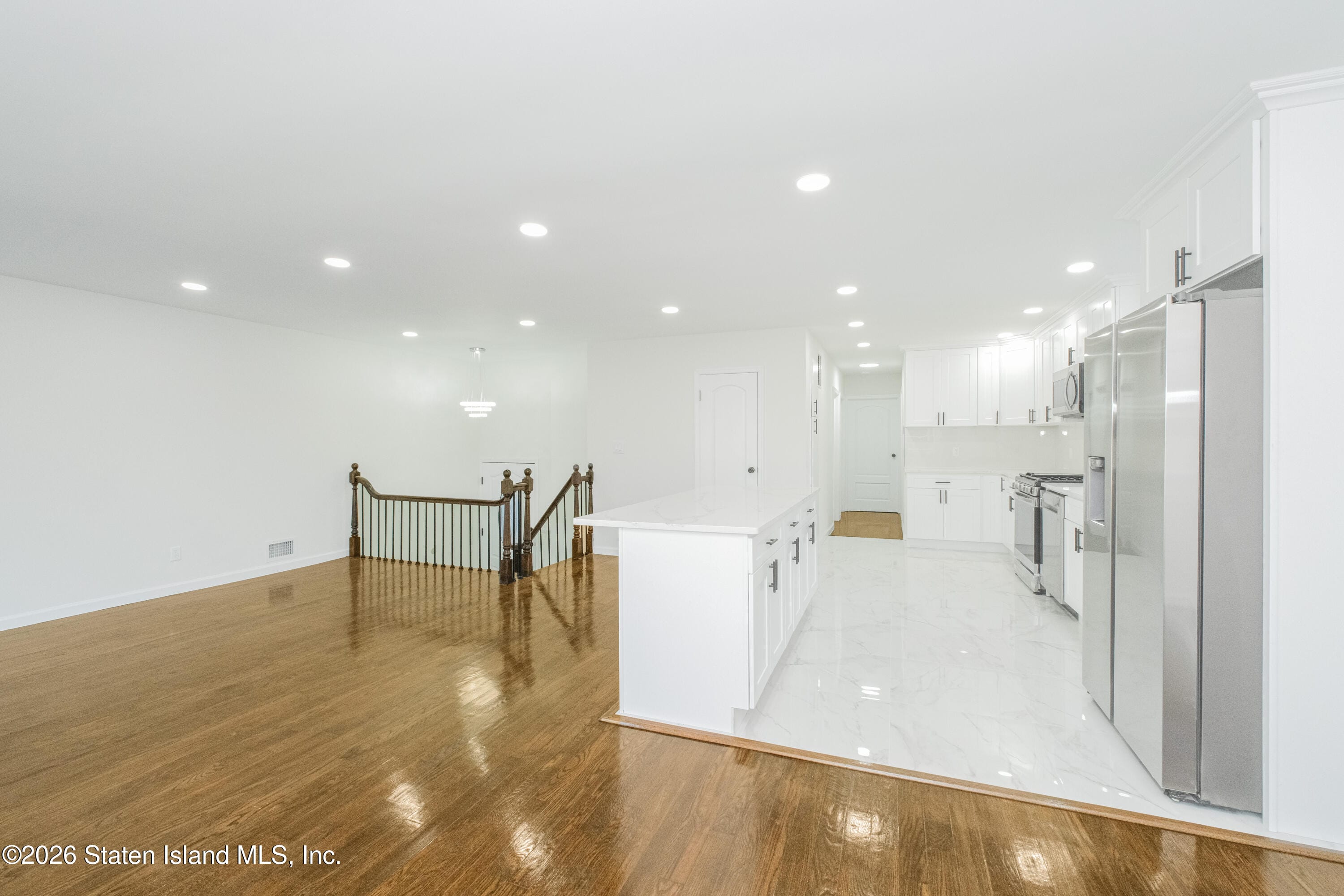 43 Country Woods Lane, Staten Island, NY, 10308 image 6