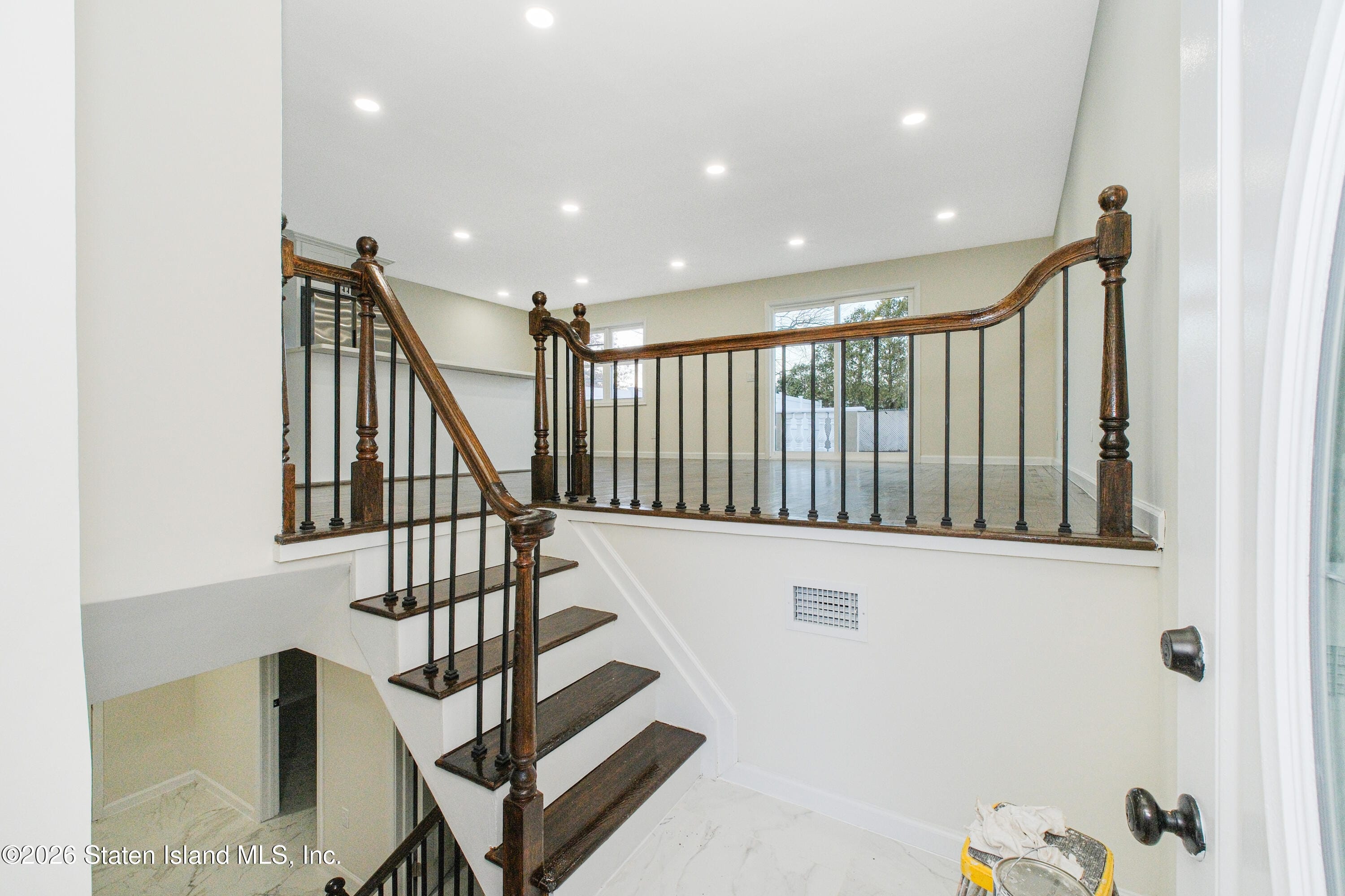 43 Country Woods Lane, Staten Island, NY, 10308 image 20