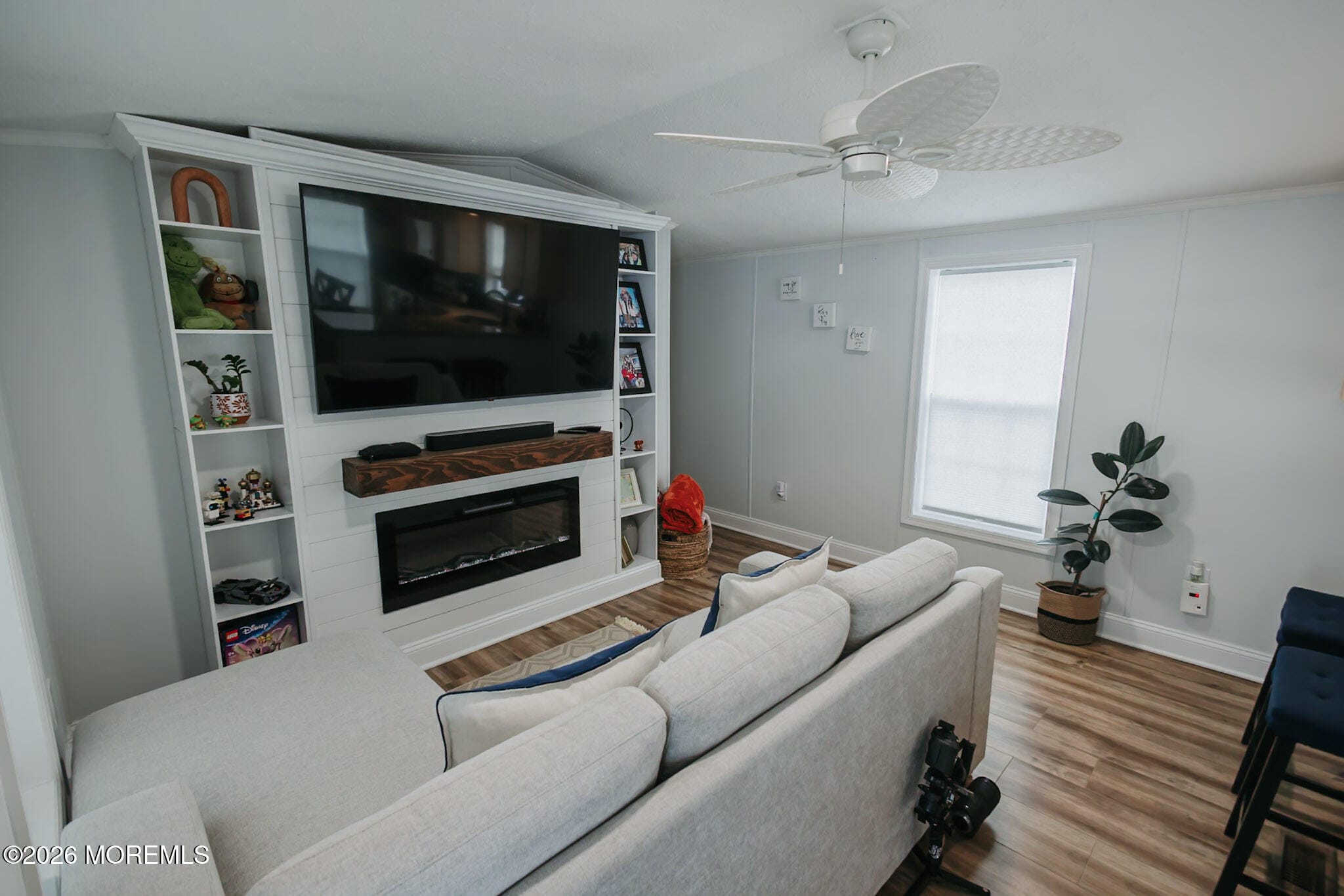 14 Locust Grove Image 3