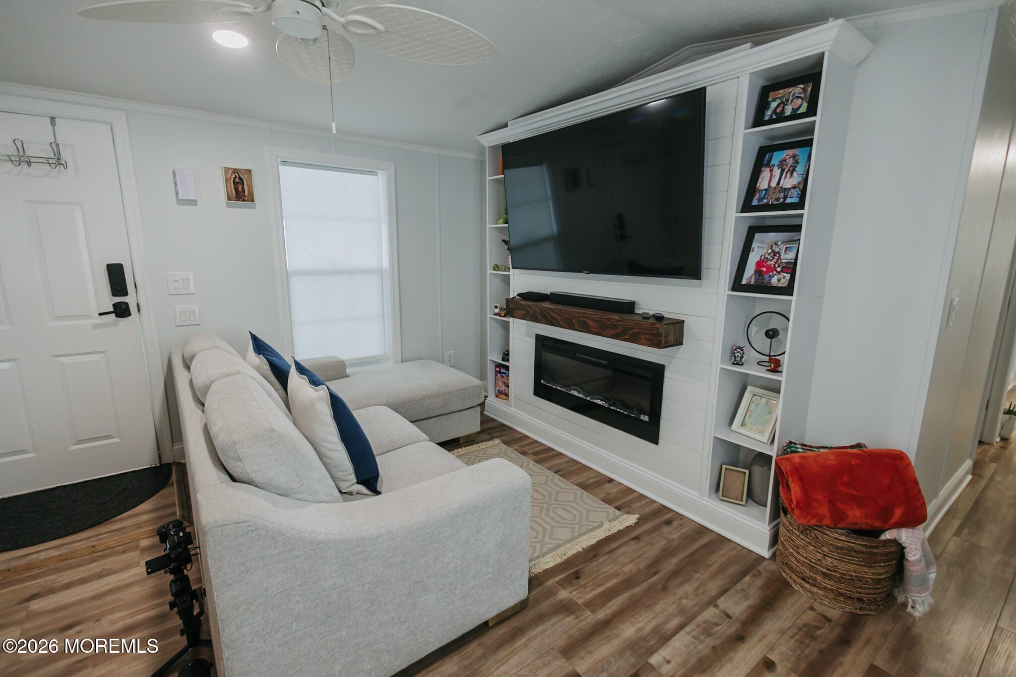 14 Locust Grove Image 5