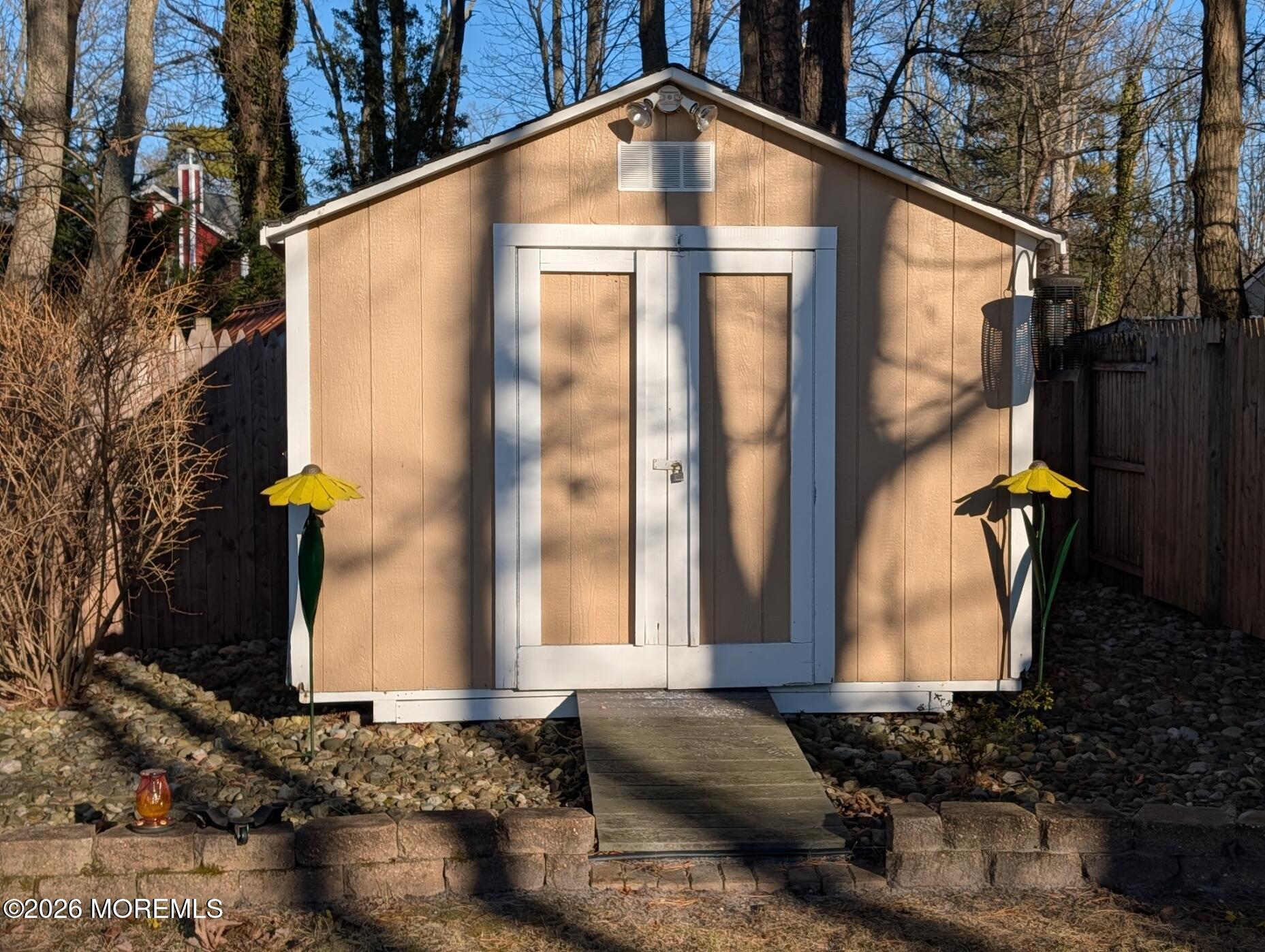 249 Essex Drive Image 4