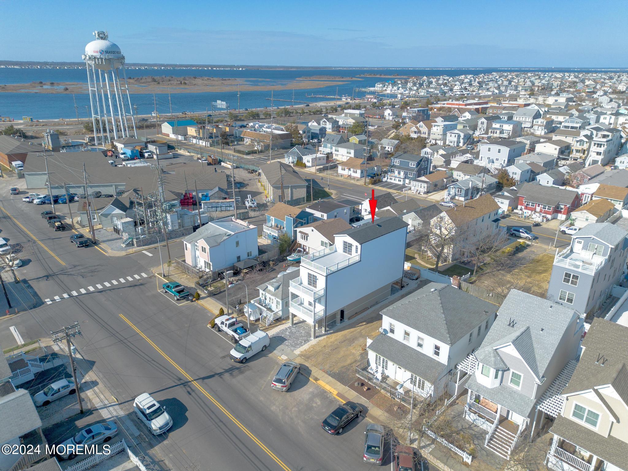 322 Lincoln Avenue Image 4