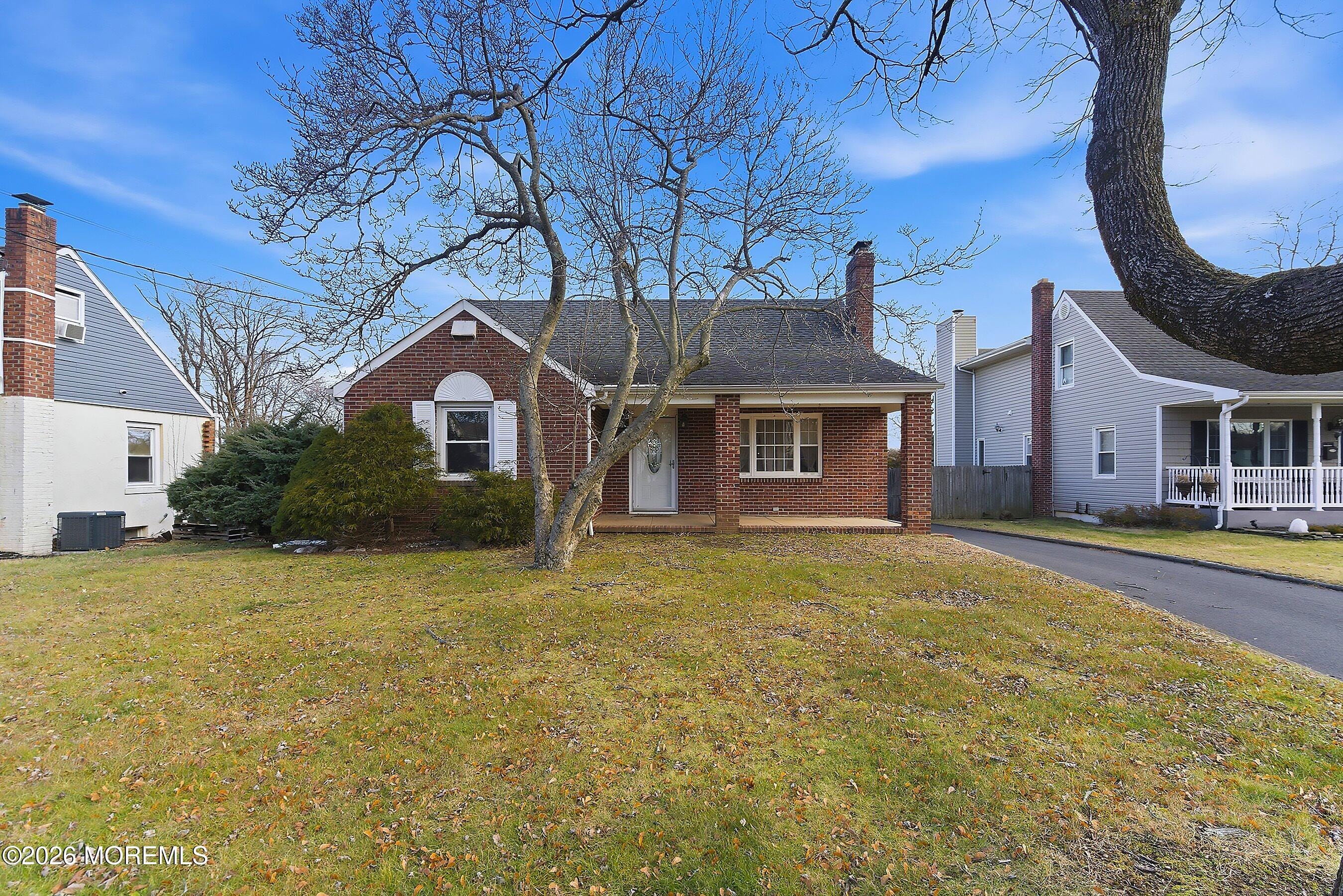 8 Sutphin Avenue Image 3