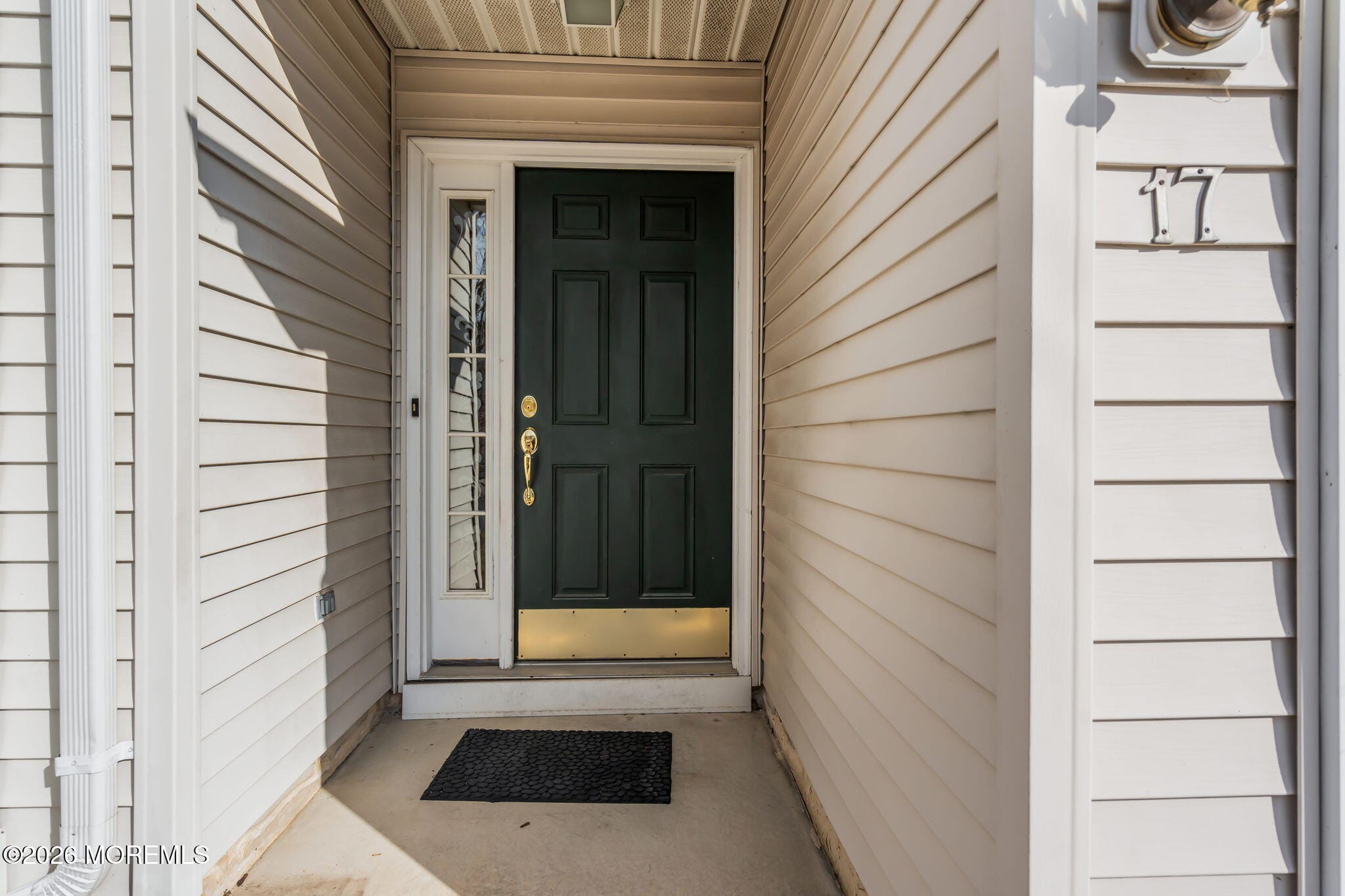 17 Medinah Court Image 5