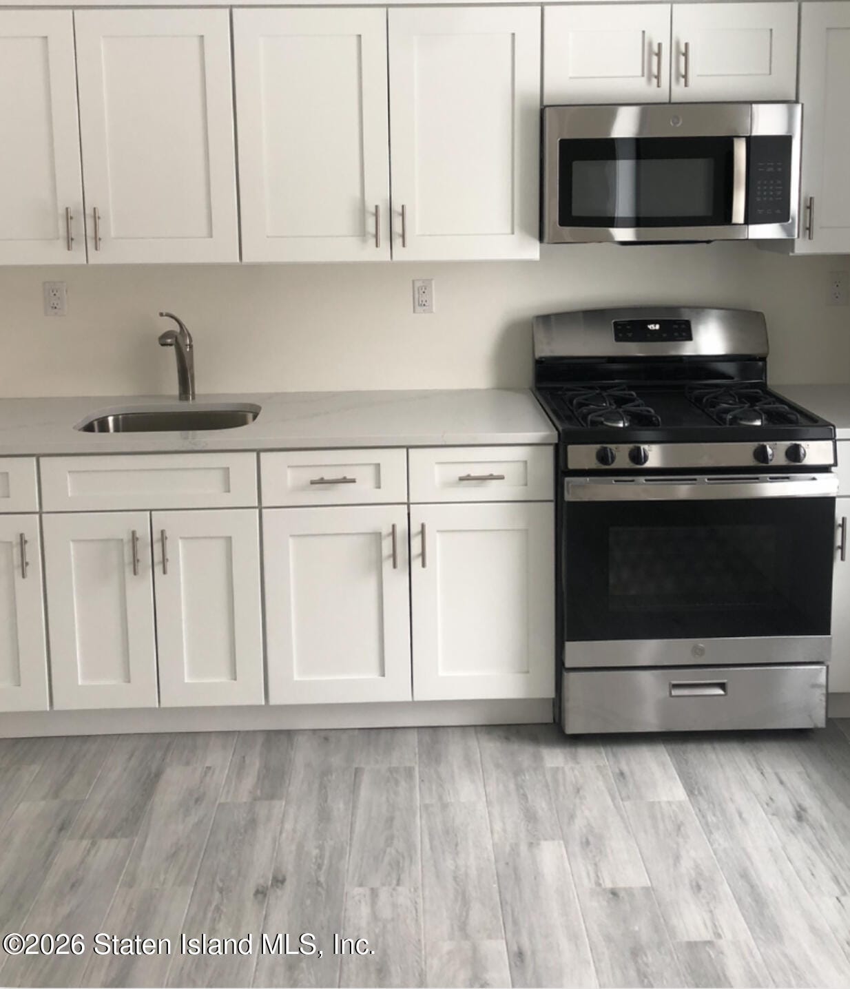 946 Edgegrove Avenue, Staten Island, NY, 10309 image 46