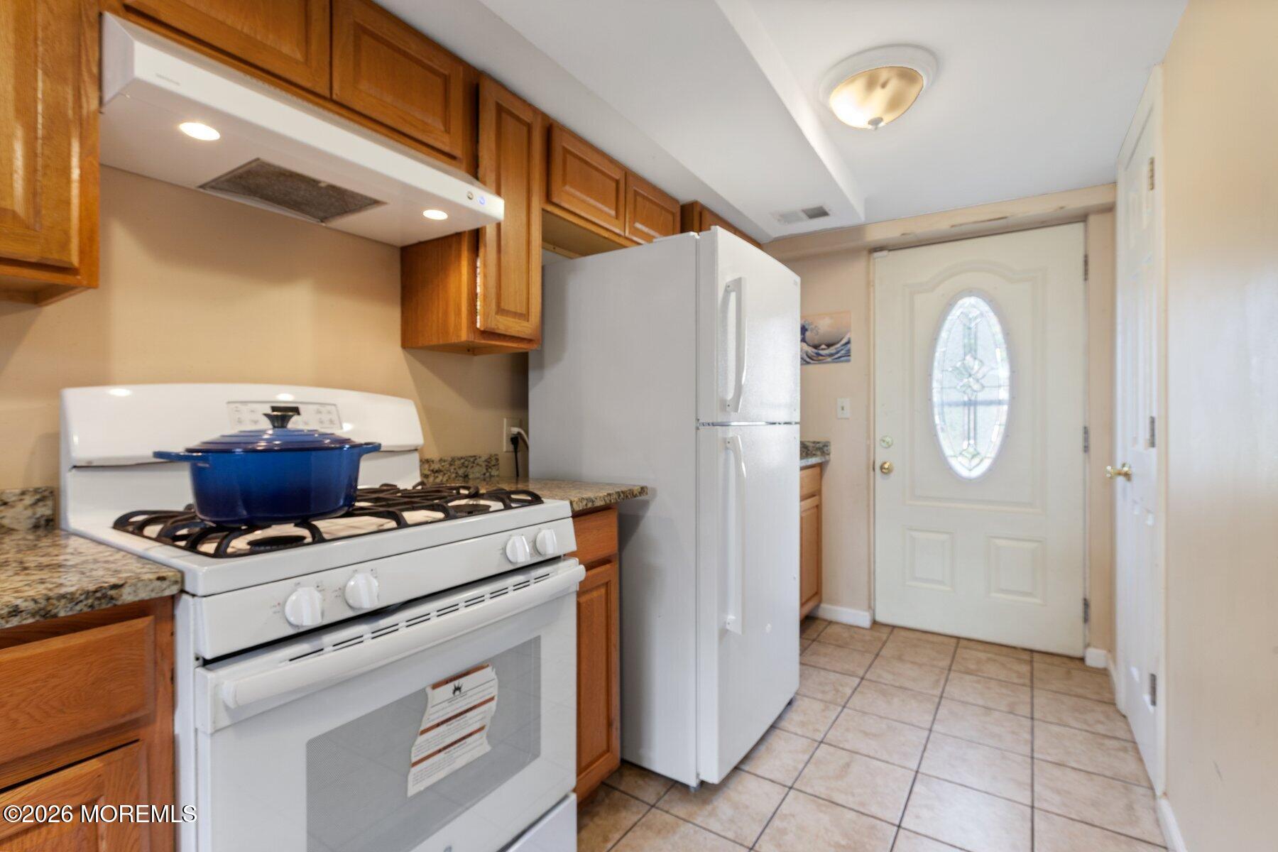 65 Willow Avenue, Iselin, NJ, 08830 image 22