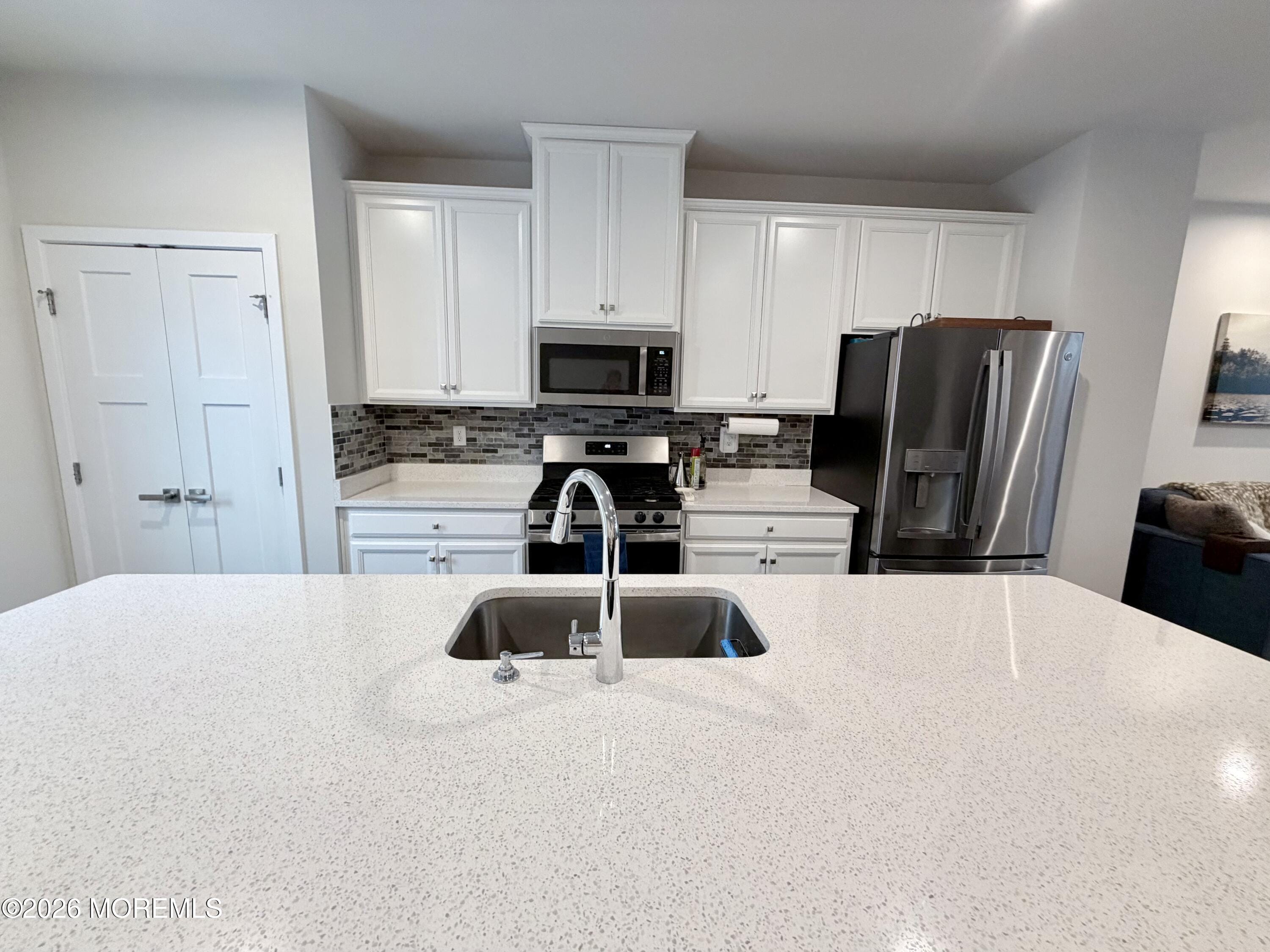 1207 English Lane 1207, Parlin, NJ, 08859 image 14