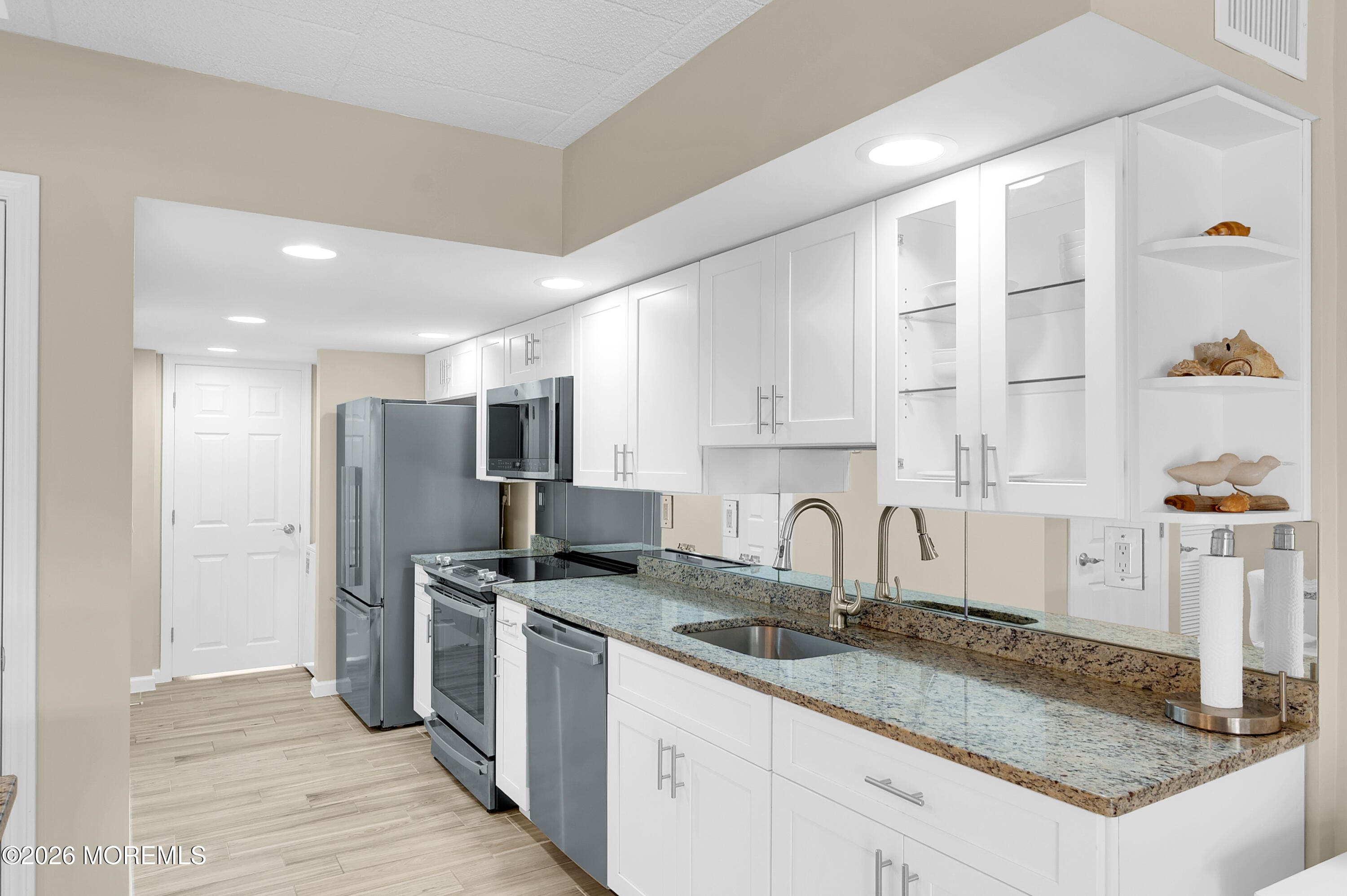 438 Highway 35 1202, Mantoloking, NJ, 08738 image 13