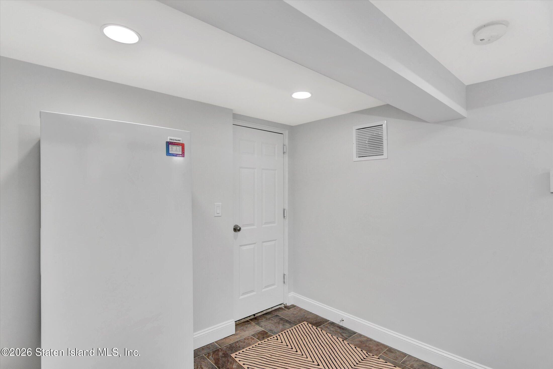 215 Lawrence Avenue, Staten Island, NY, 10310 image 29