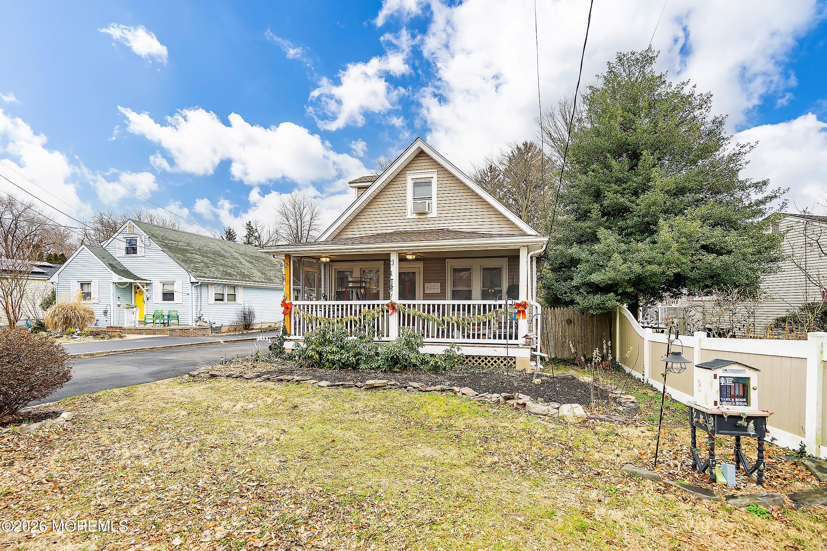 174 Crest Avenue Image 3