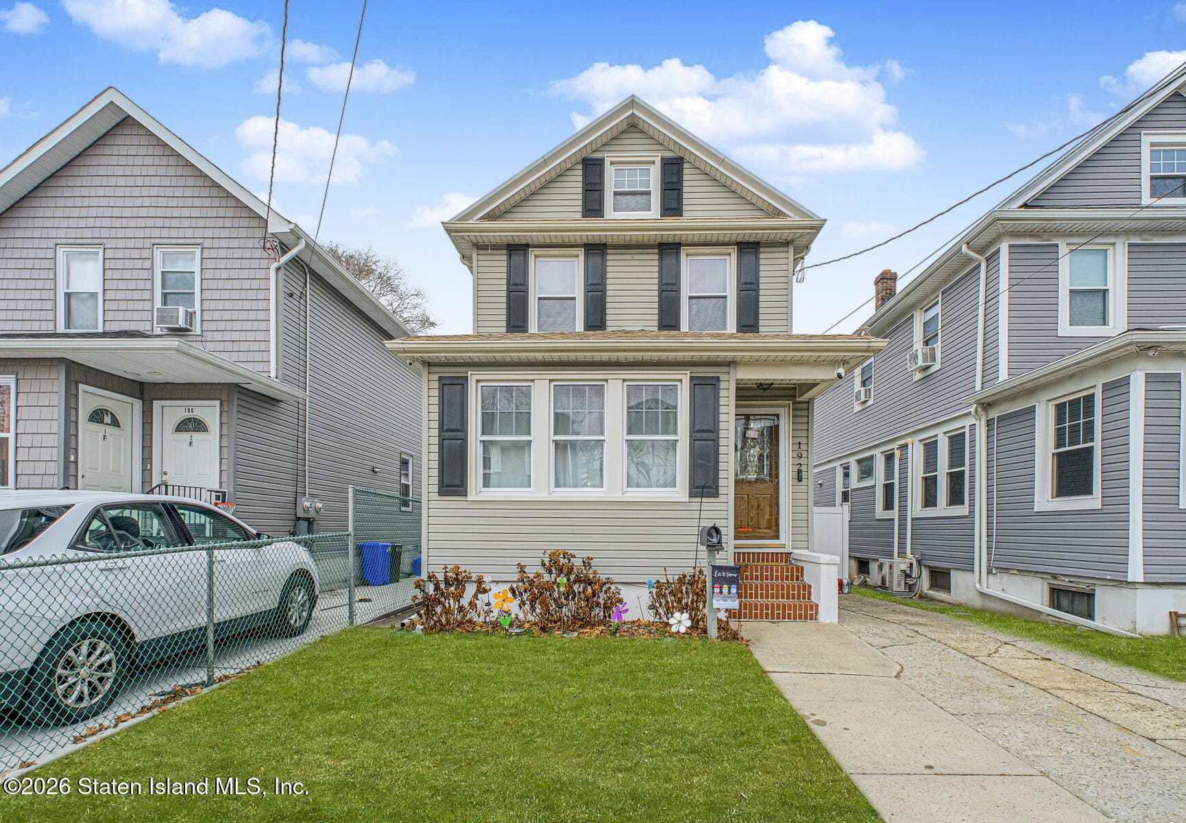 192 Lexington Avenue Image 1