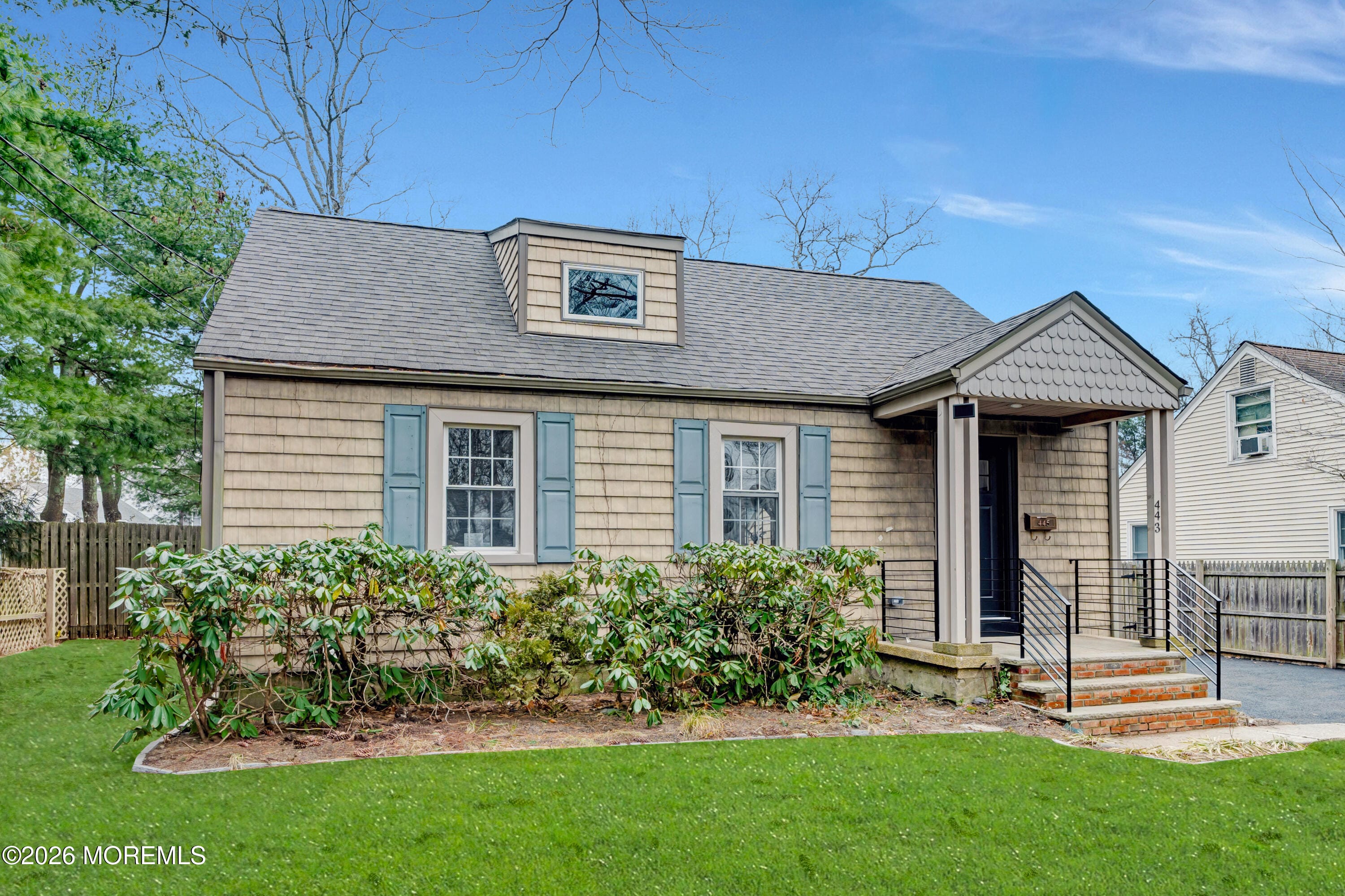 443 Harnell Avenue Image 3