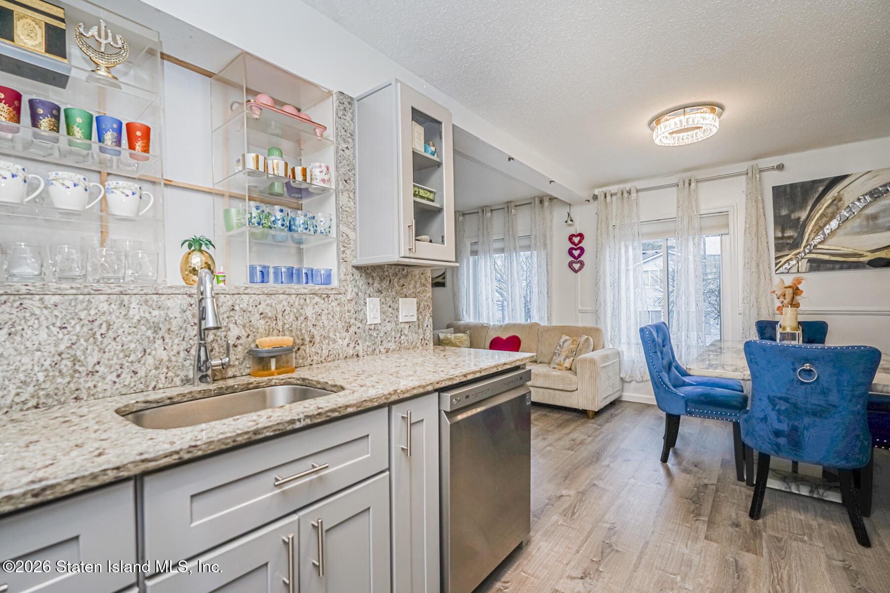 553 Ilyssa Way, Staten Island, NY, 10312 image 8