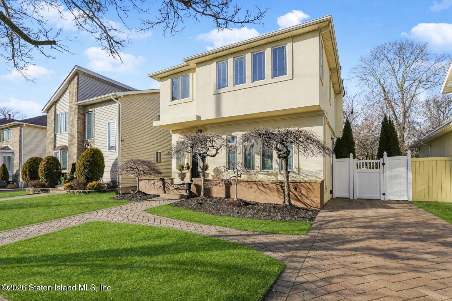 103 S Railroad Street Image 2