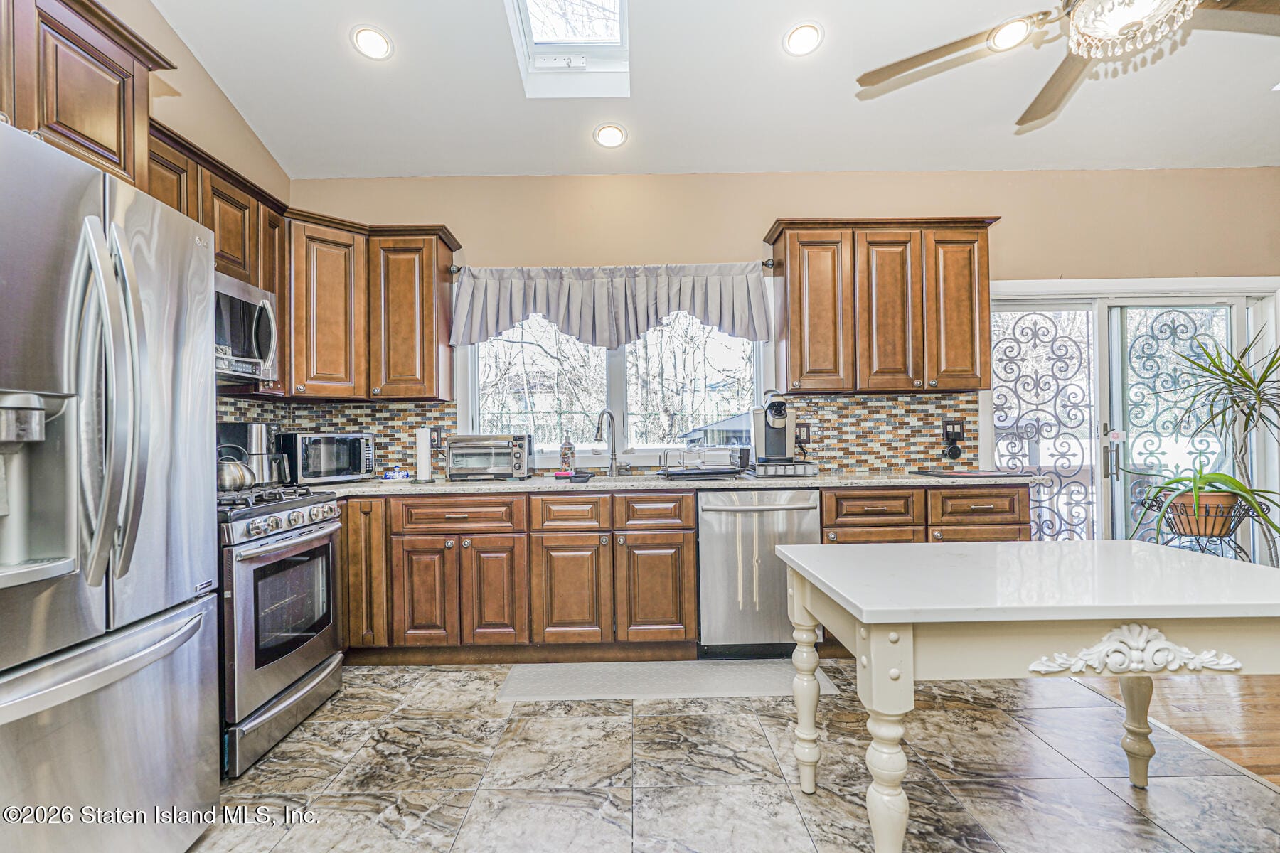 103 S Railroad Street, Staten Island, NY, 10312 image 11