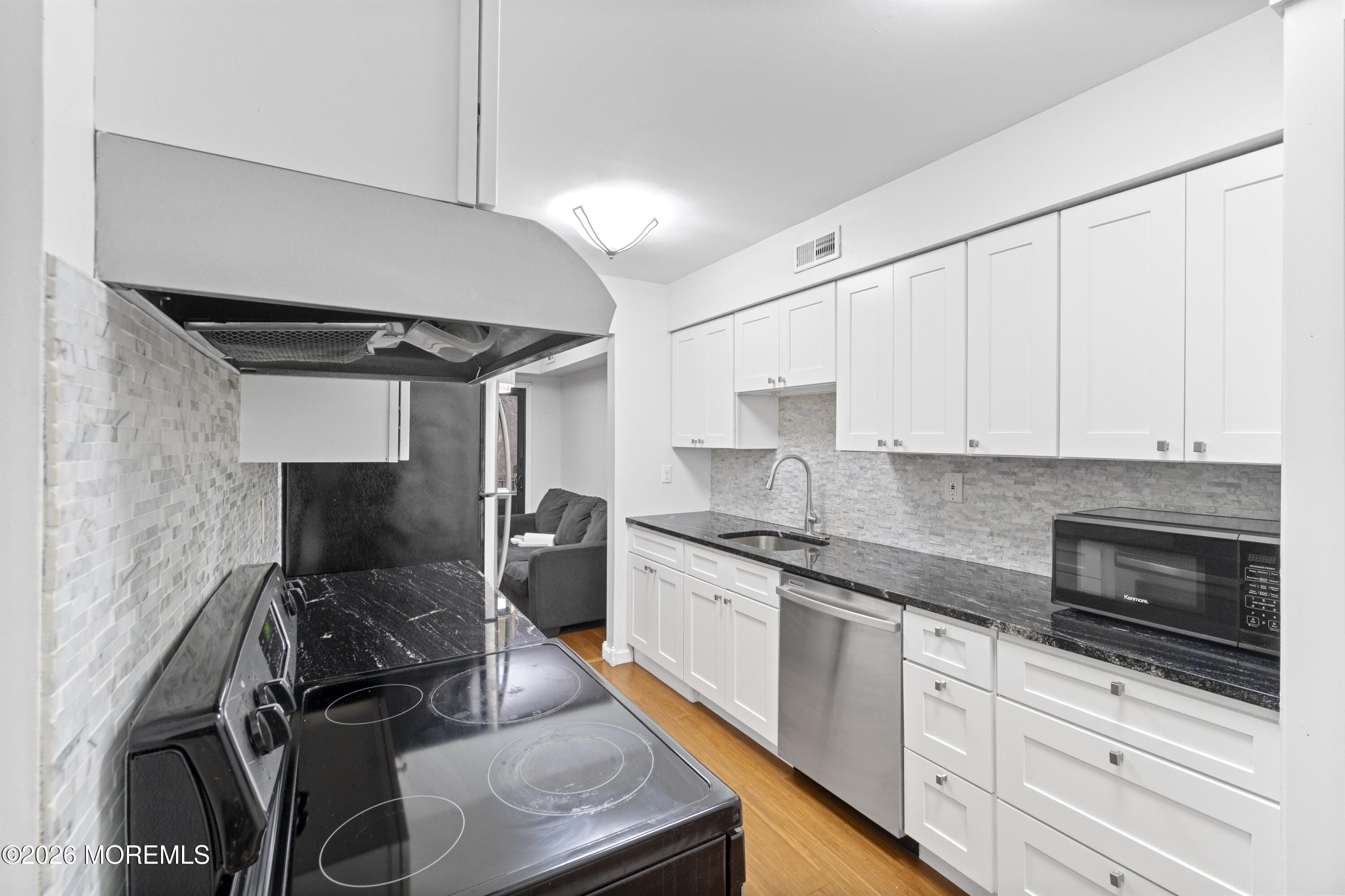 200 Portland Road D12, Highlands, NJ, 07732 image 6