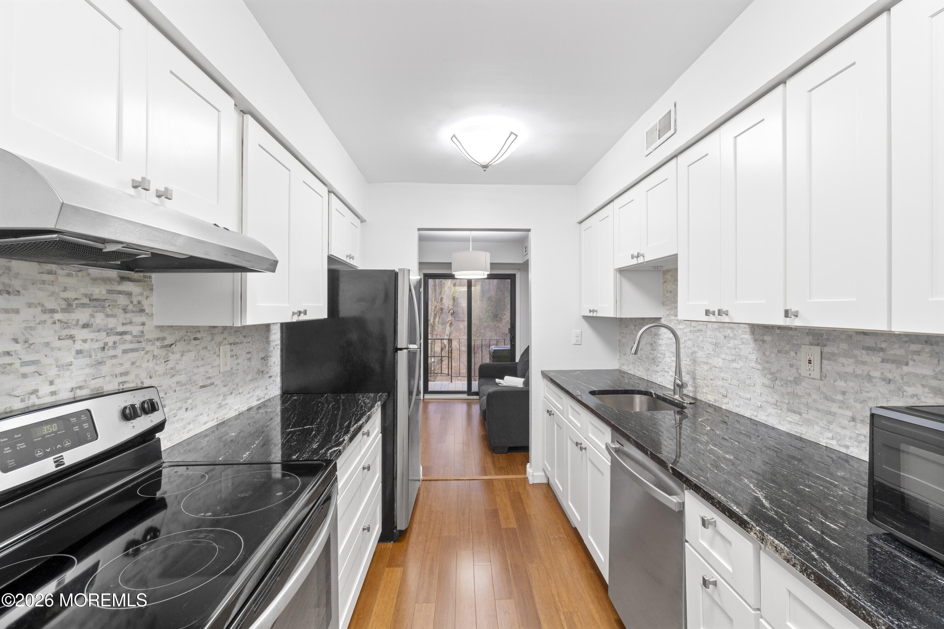 200 Portland Road D12, Highlands, NJ, 07732 image 7