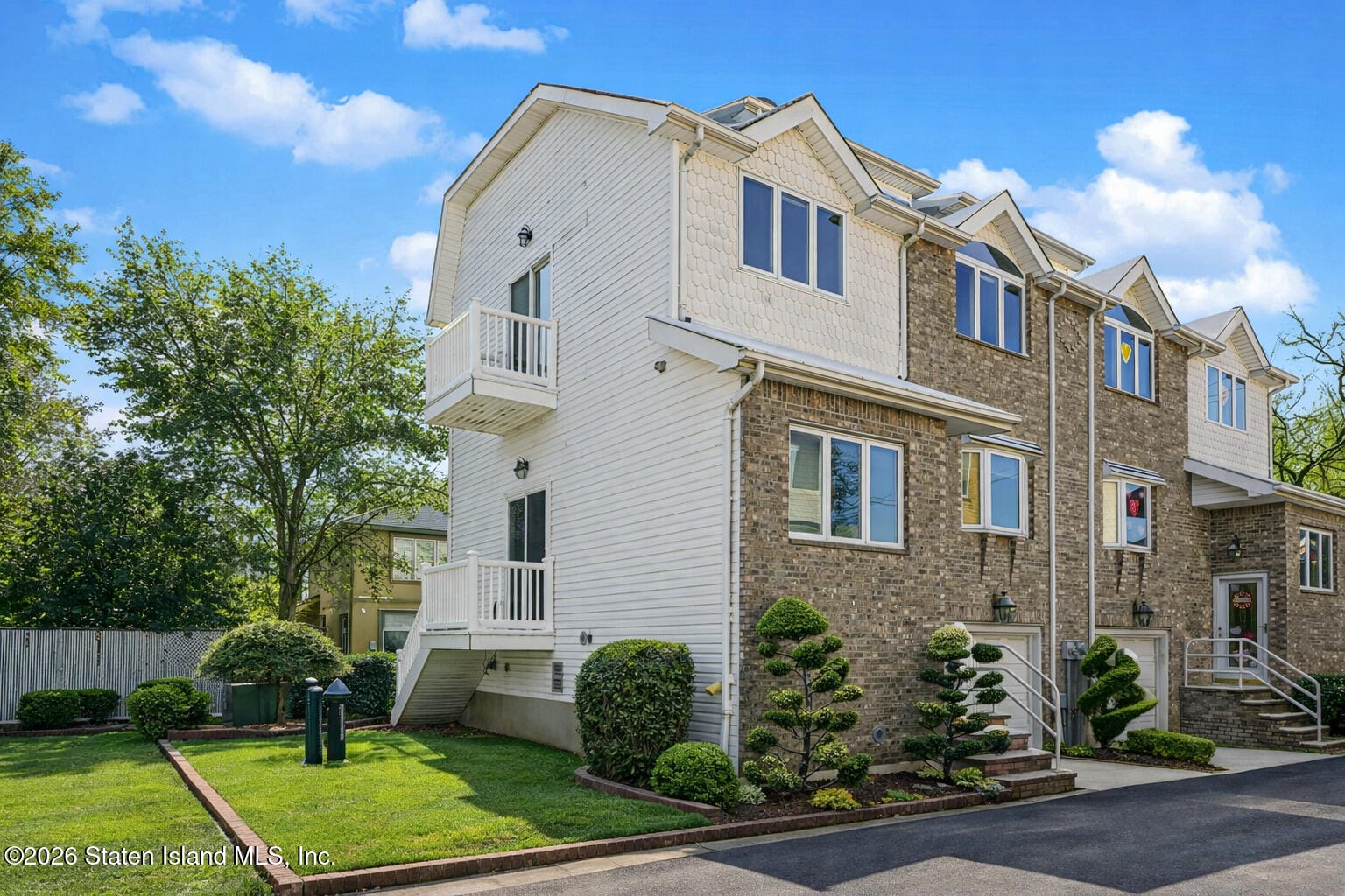 21 Coral Court Image 2