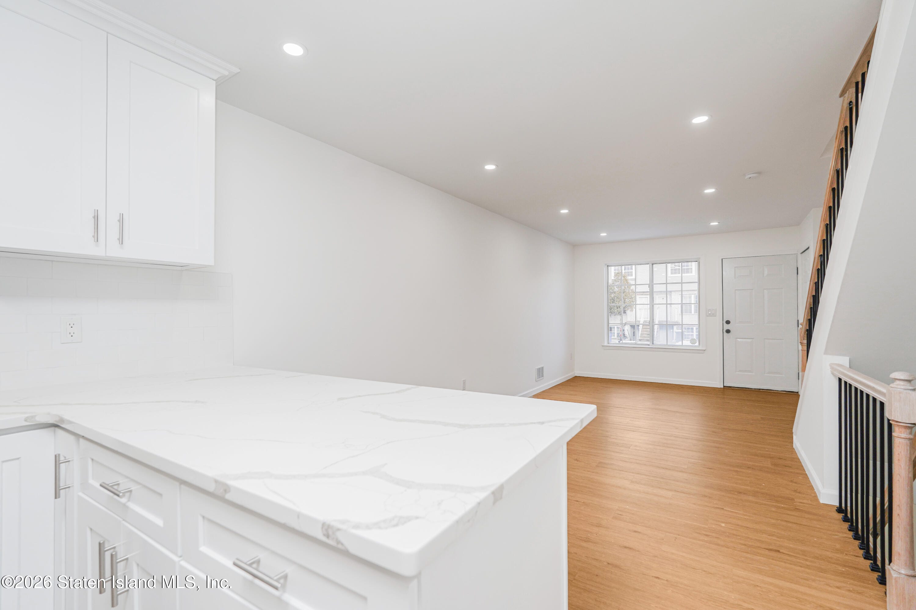 48 Studio Lane, Staten Island, NY, 10304 image 16