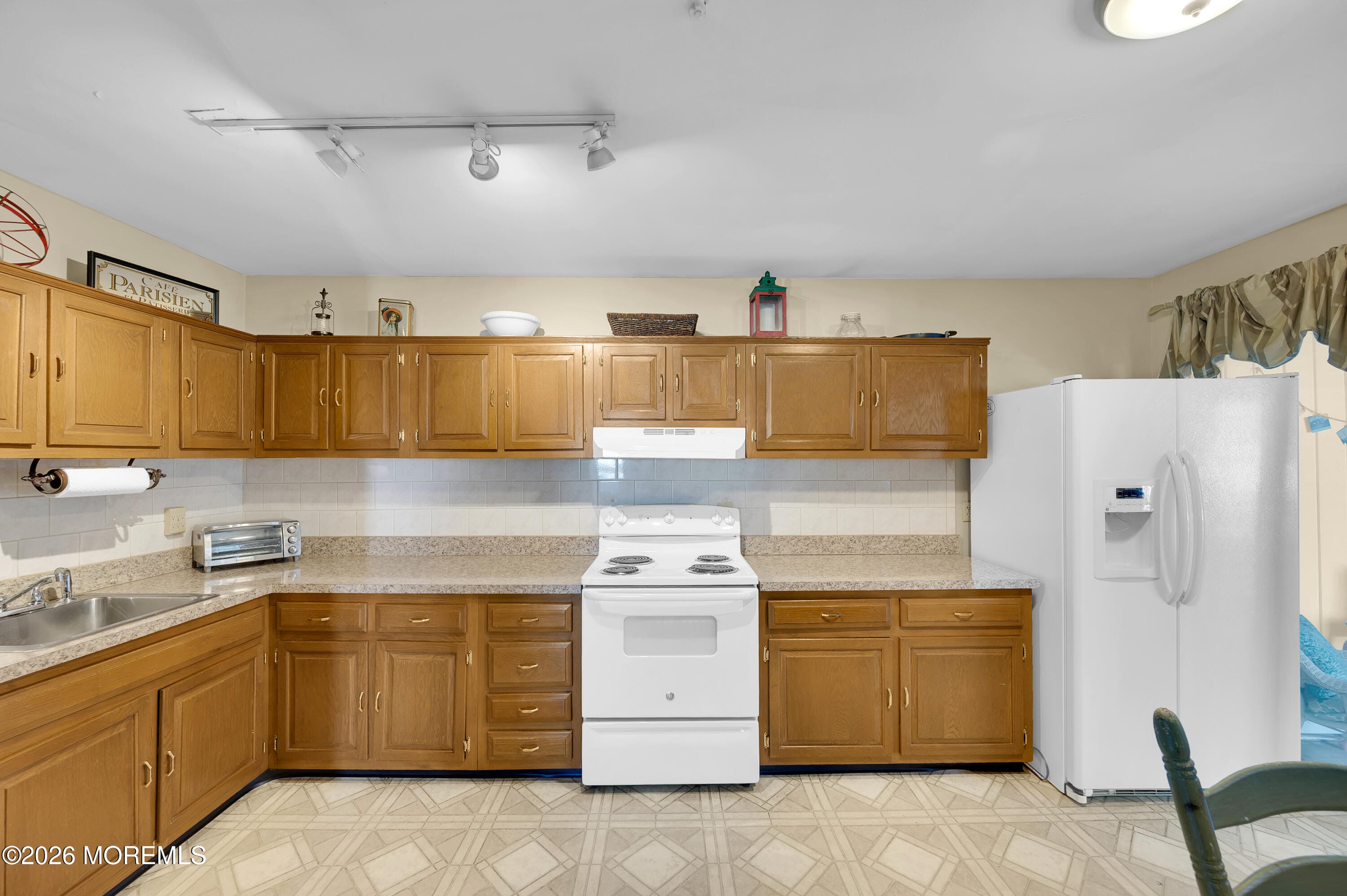 166 Cours De Lorraine D, Freehold, NJ, 07728 image 21