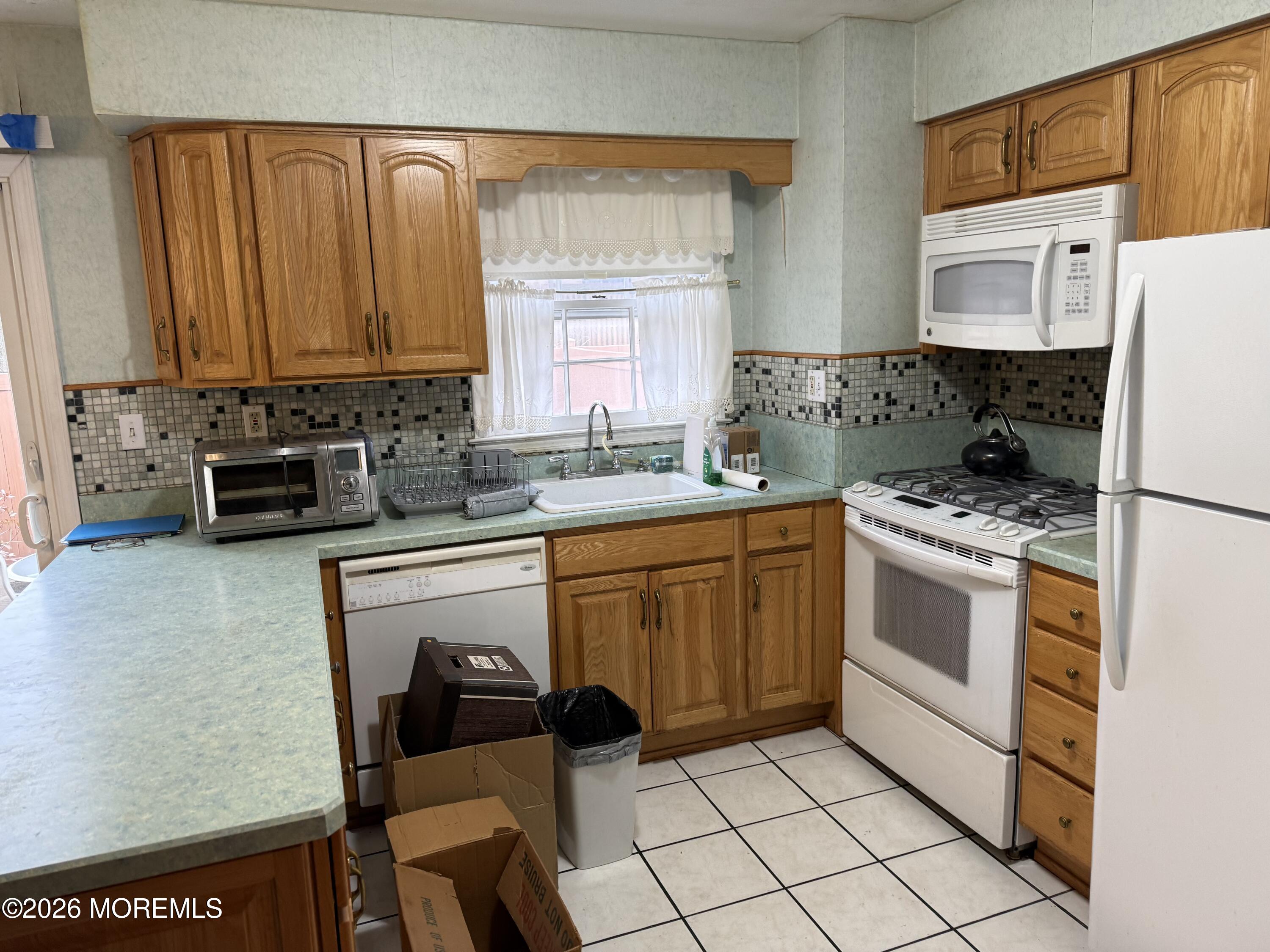 130 Howell Avenue Image 5